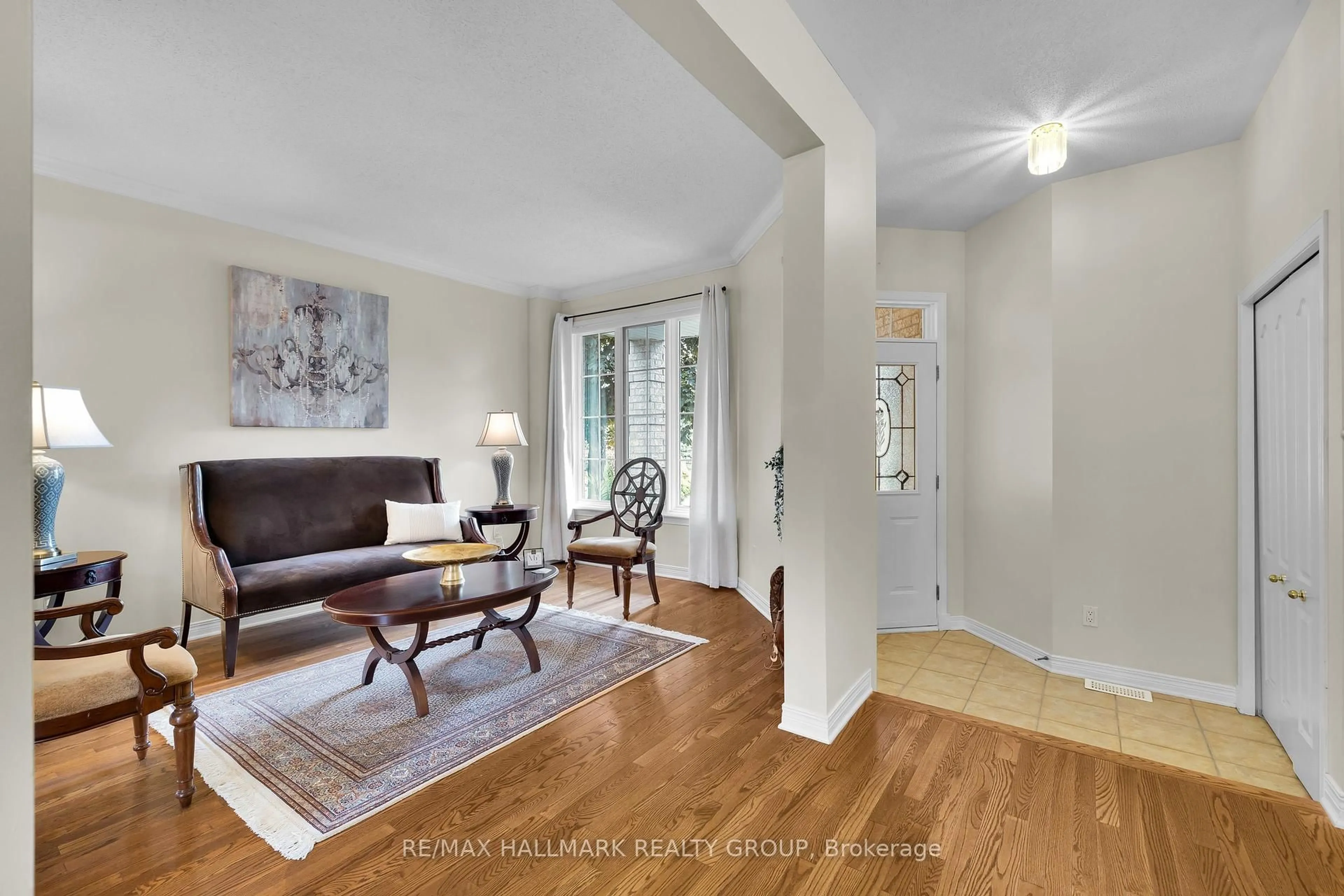 Living room with furniture, unknown for 1924 LOBELIA Way, Ottawa Ontario K4A 4R1
