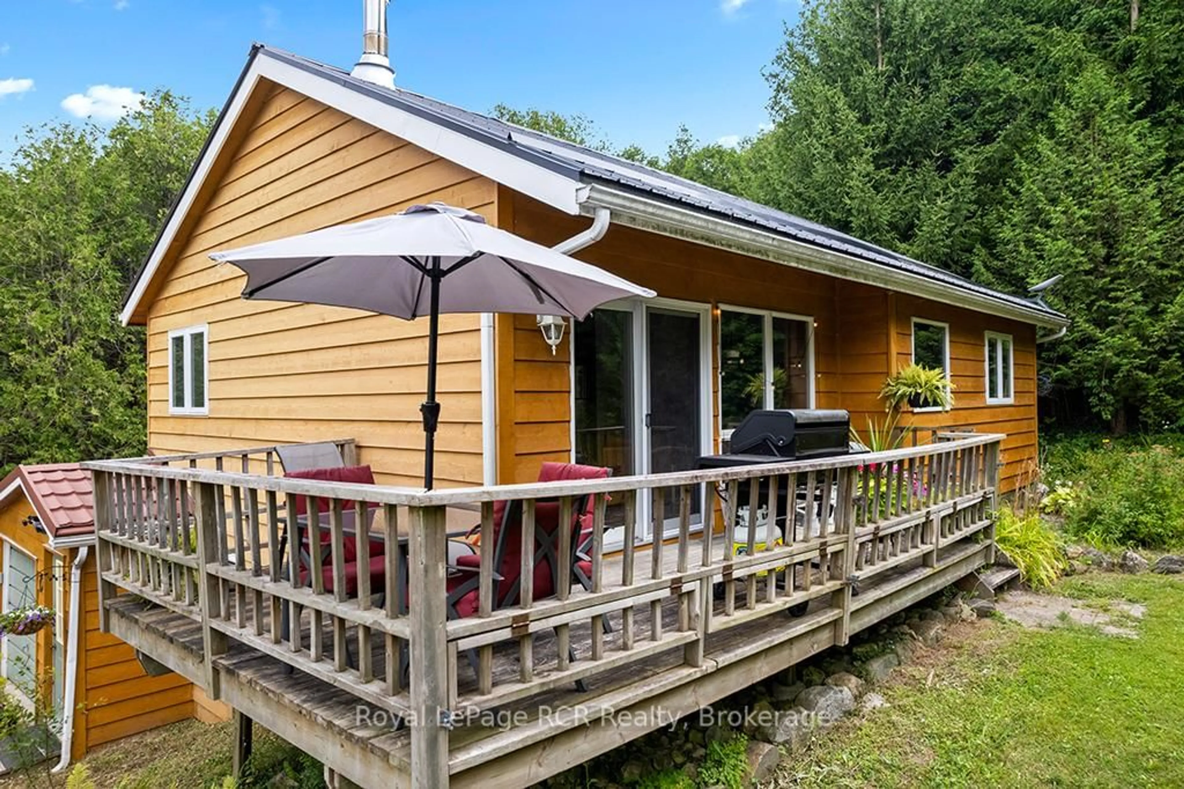 Patio, unknown for 633495 Artemesia-Glenelg Townline, Grey Highlands Ontario N0C 1K0
