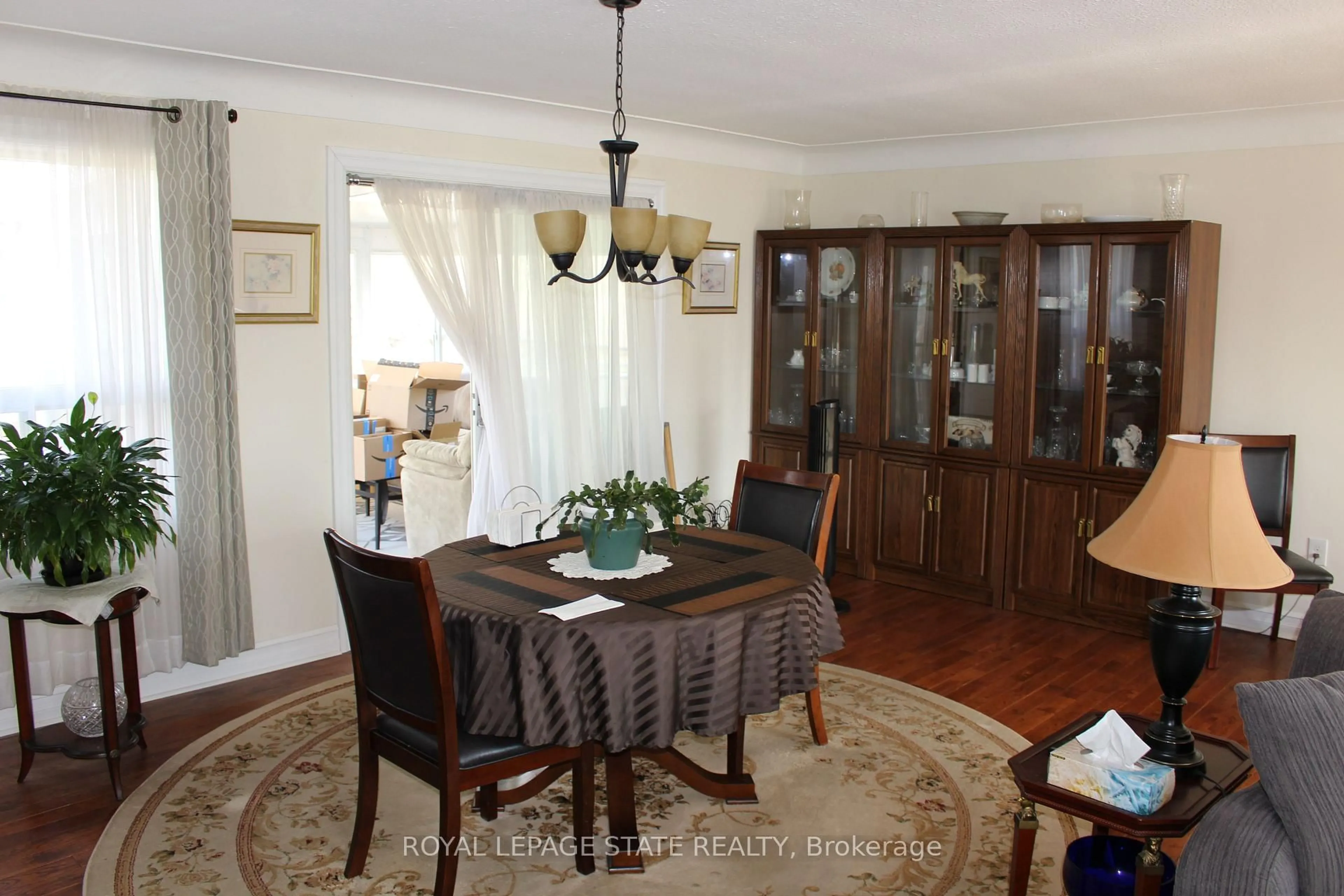 Dining room, unknown for 2112 Upper James St, Hamilton Ontario L0R 1W0