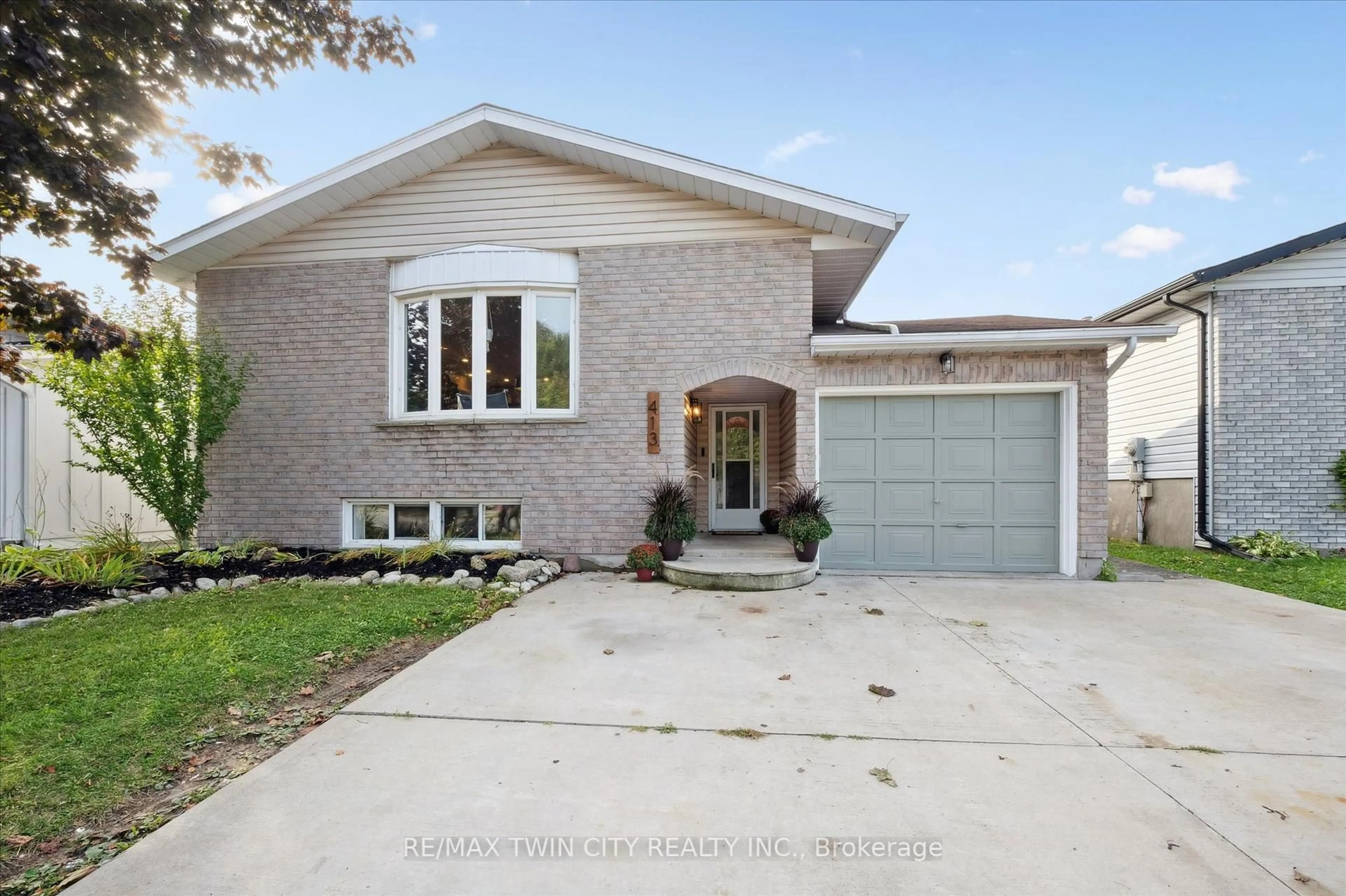 Home with brick exterior material, street for 413 Scott Rd, Cambridge Ontario N3C 4A5