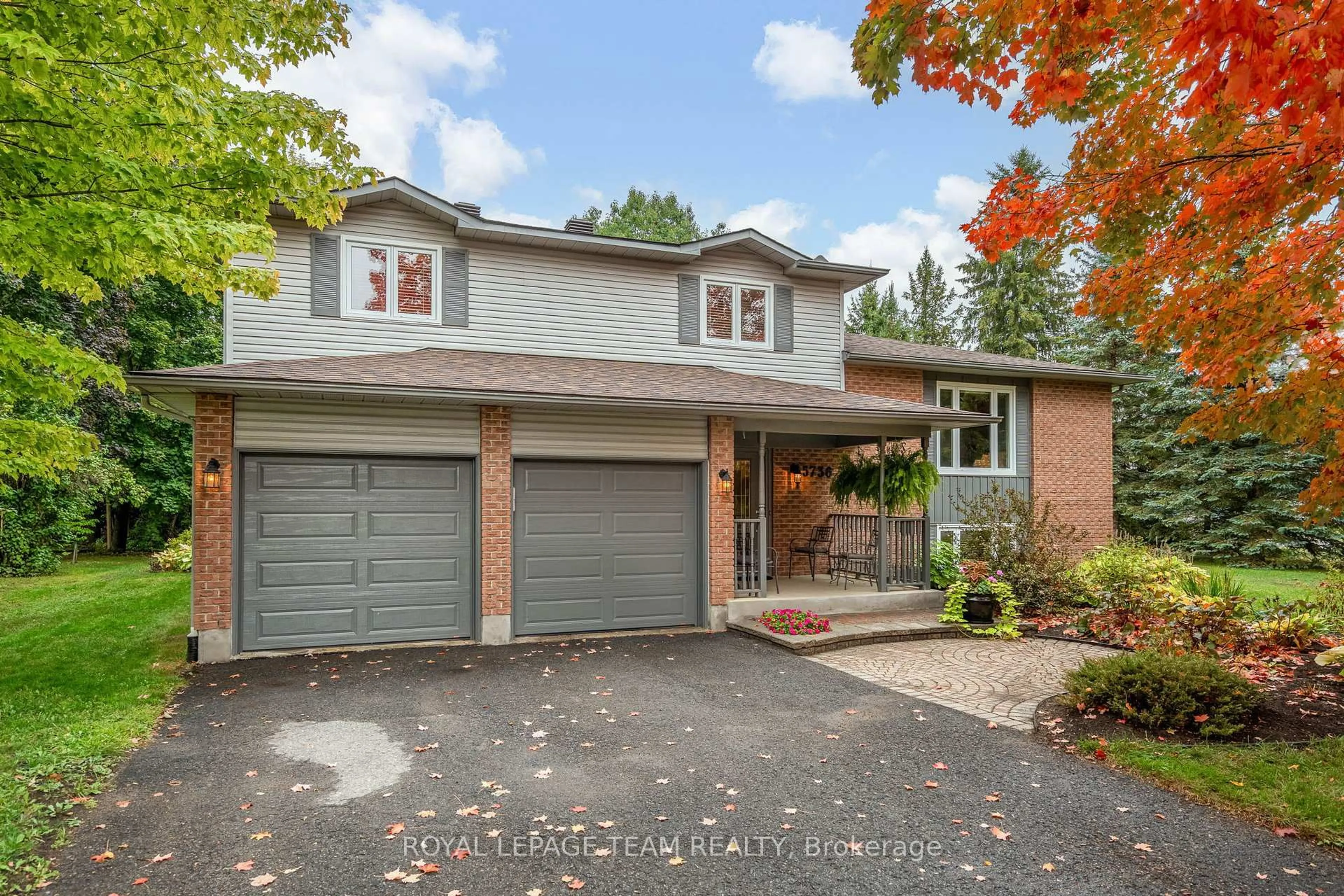 Home with brick exterior material, street for 5736 Bridget St, Osgoode Ontario K0A 2W0