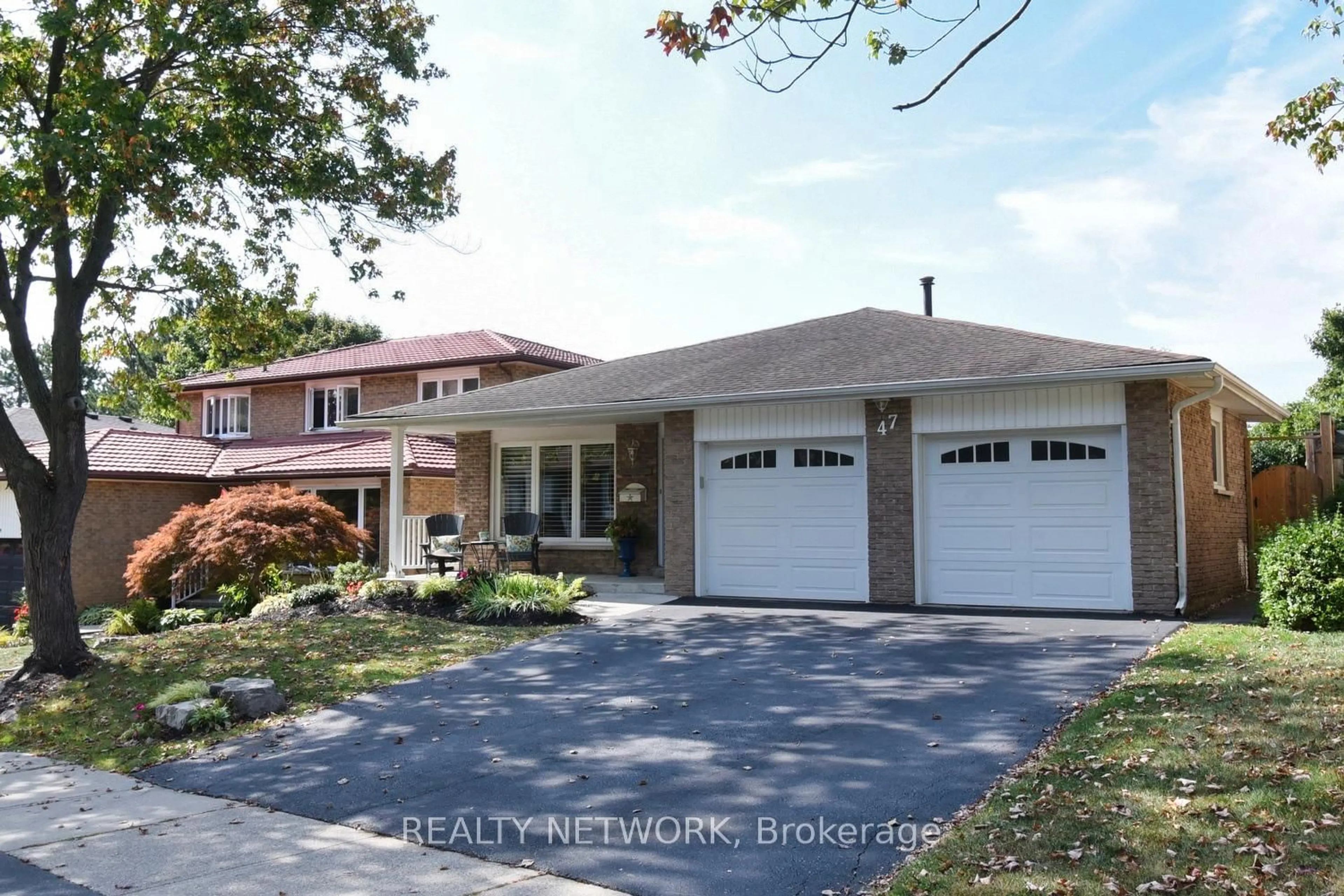 Home with brick exterior material, street for 47 Highland Park Dr, Hamilton Ontario L9H 6G4