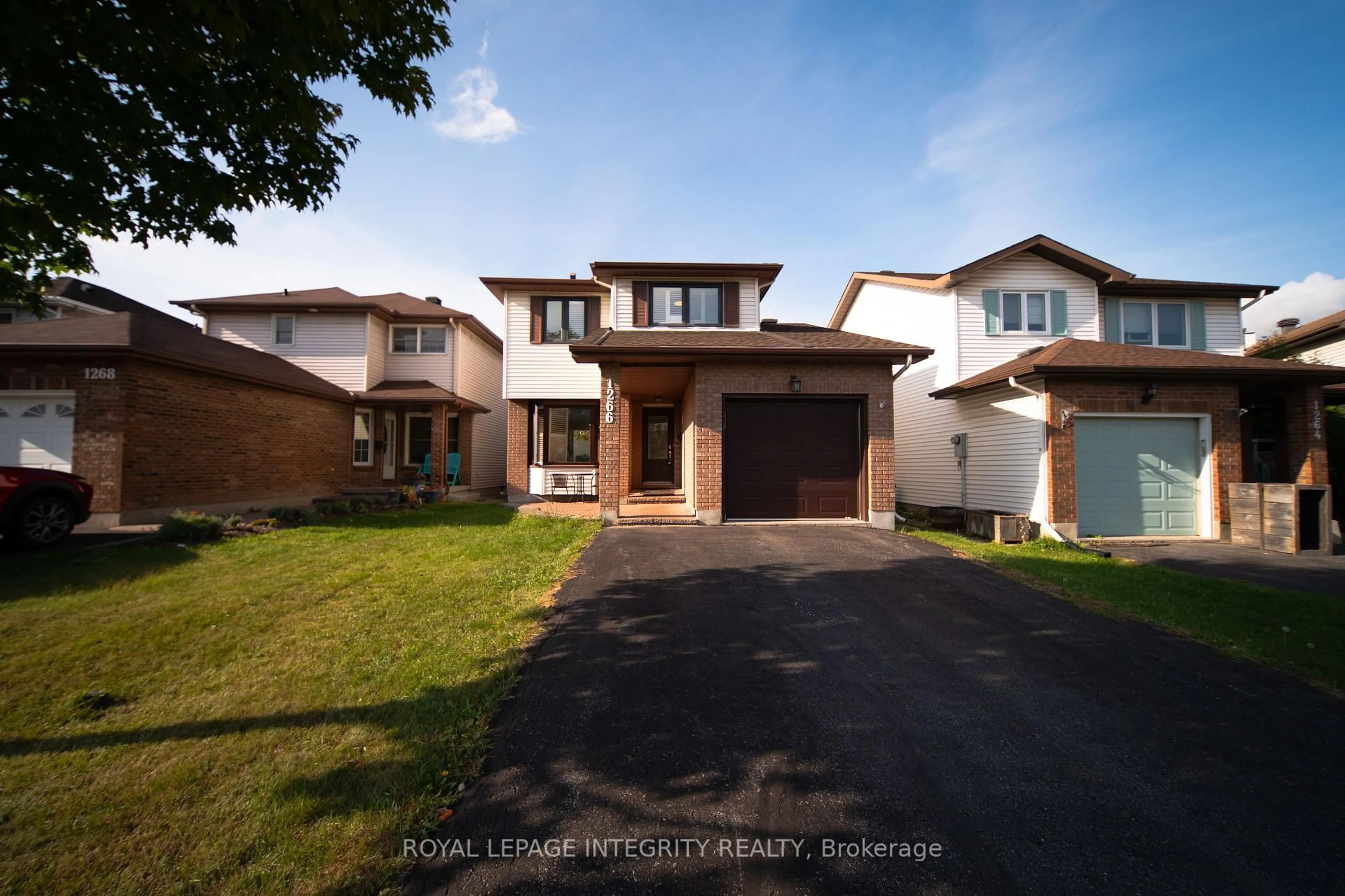 Home with brick exterior material, street for 1266 Famlit Crt, Ottawa Ontario K1J 9A2
