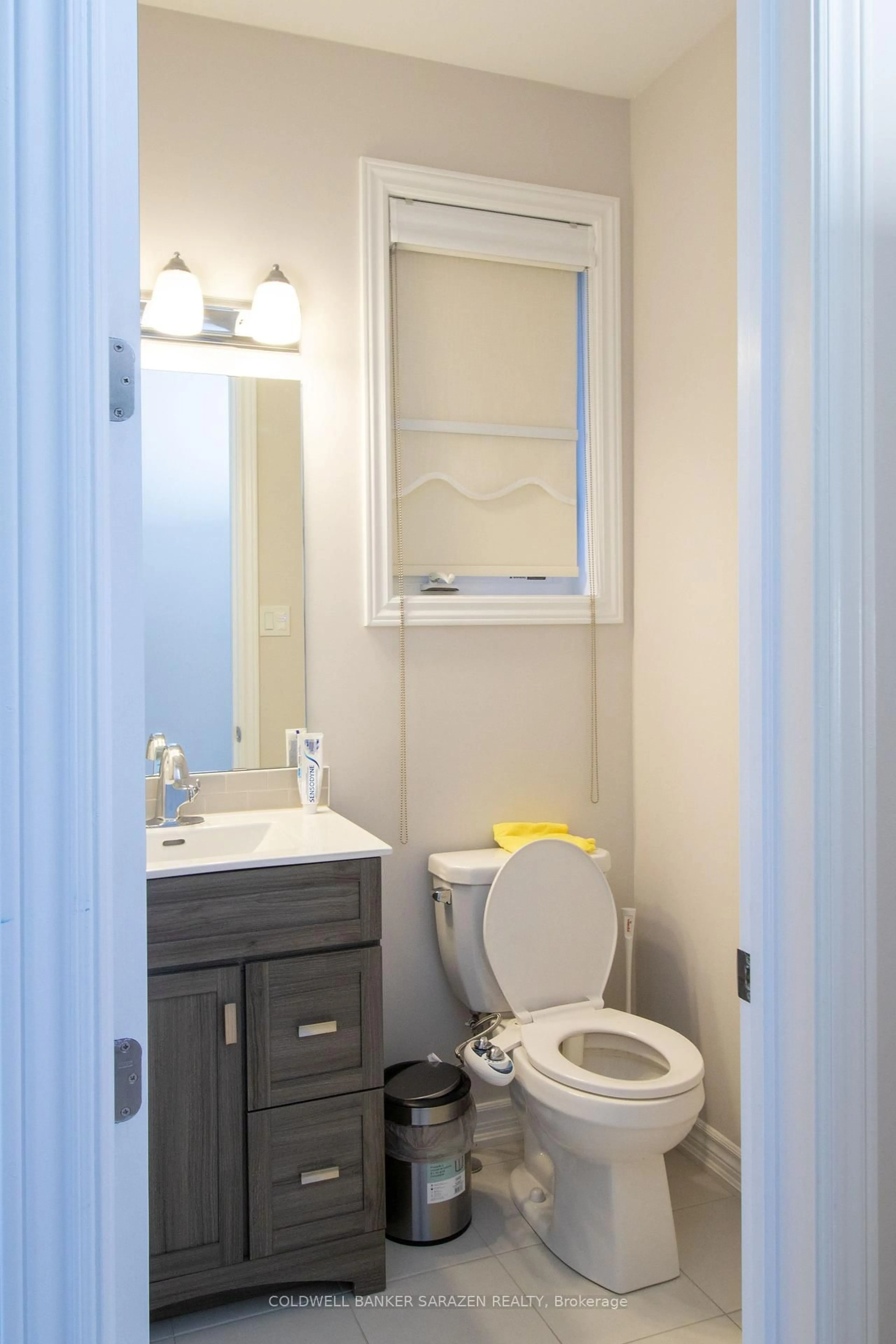 Standard bathroom, unknown for 213 MEYNELL Rd, Richmond Ontario K0A 2Z0