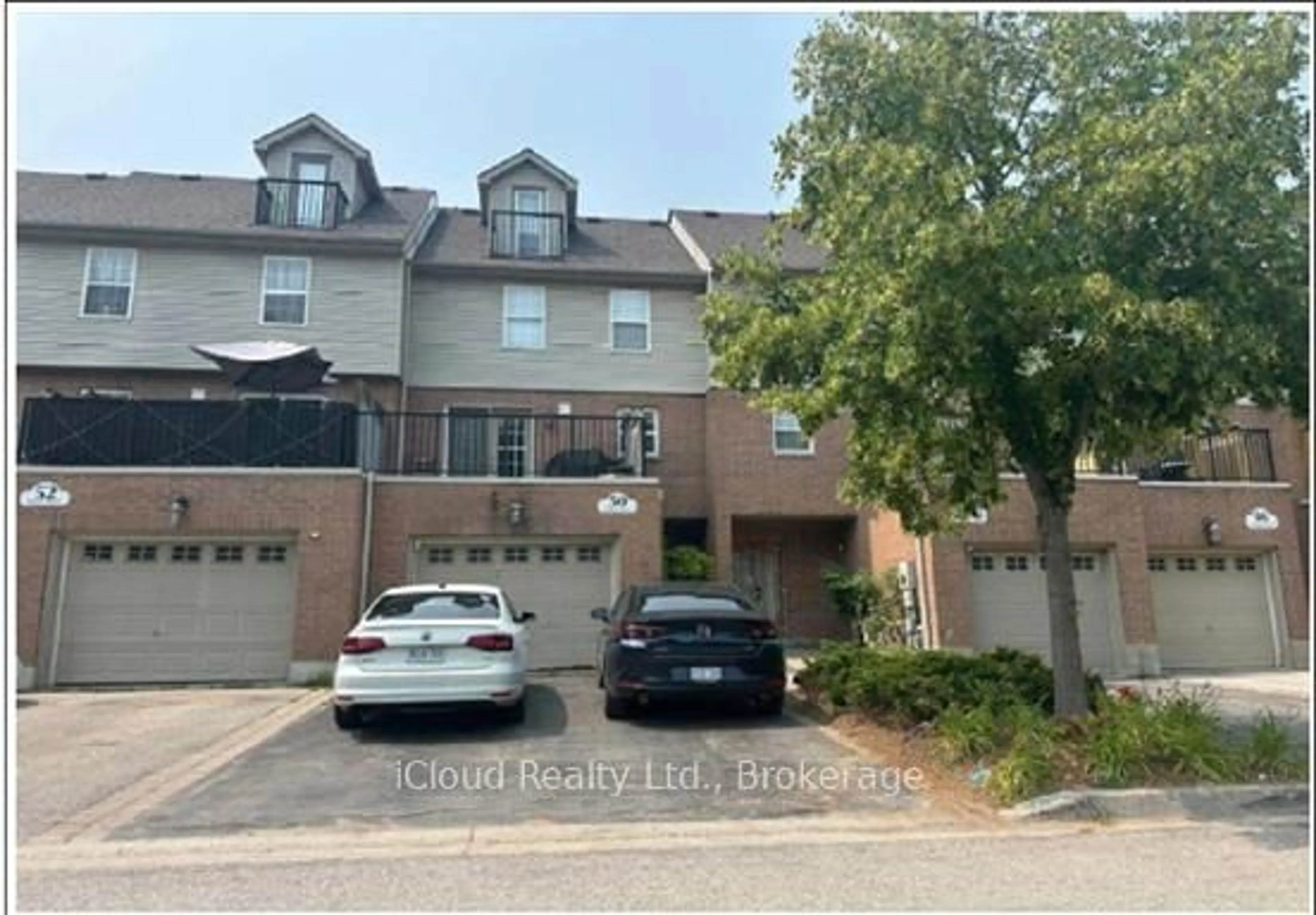 A pic from outside/outdoor area/front of a property/back of a property/a pic from drone, street for 50 Harris St #13, Cambridge Ontario N1R 8M9