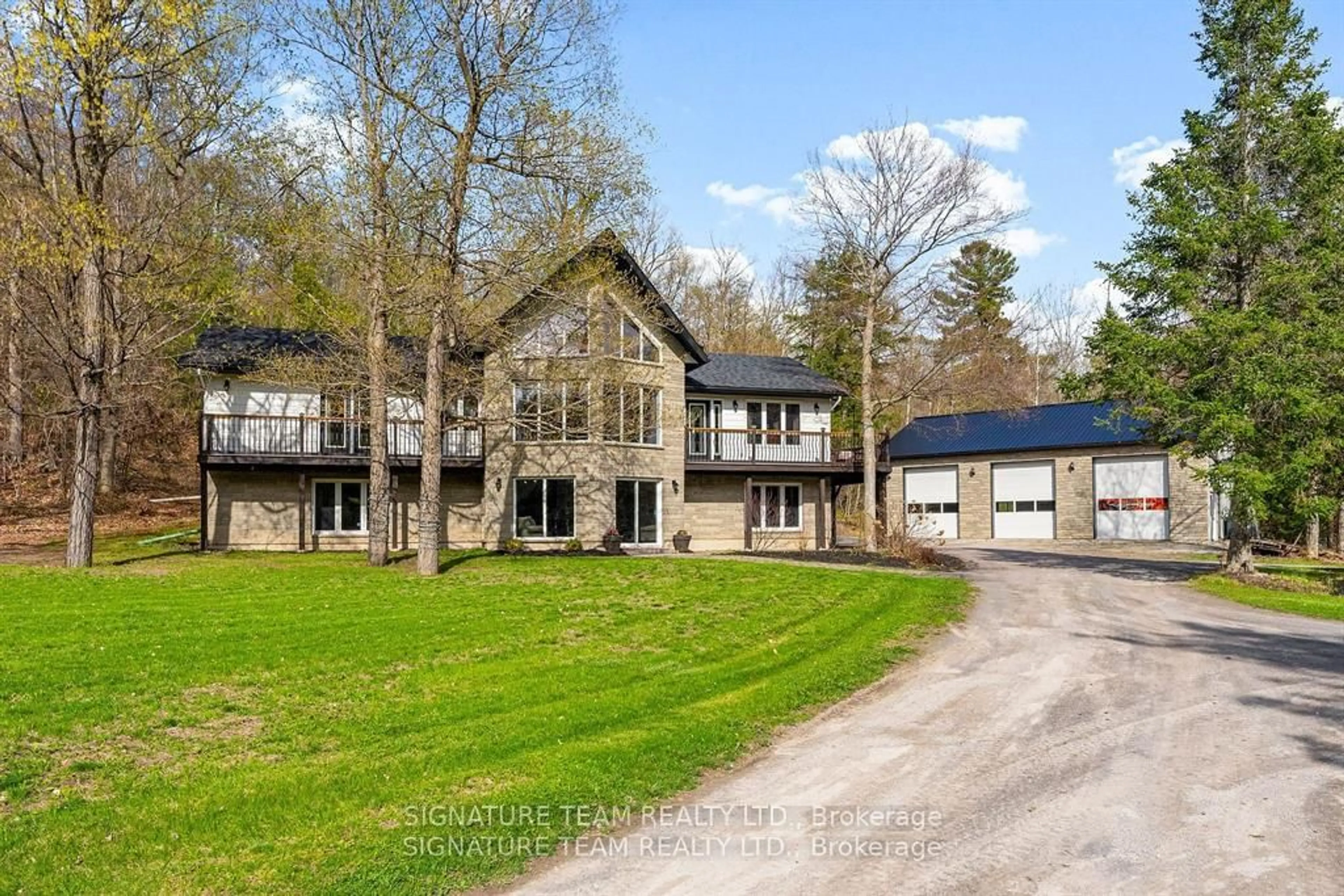 A pic from outside/outdoor area/front of a property/back of a property/a pic from drone, unknown for 314 Robertson Line, Pakenham Ontario K0A 2X0
