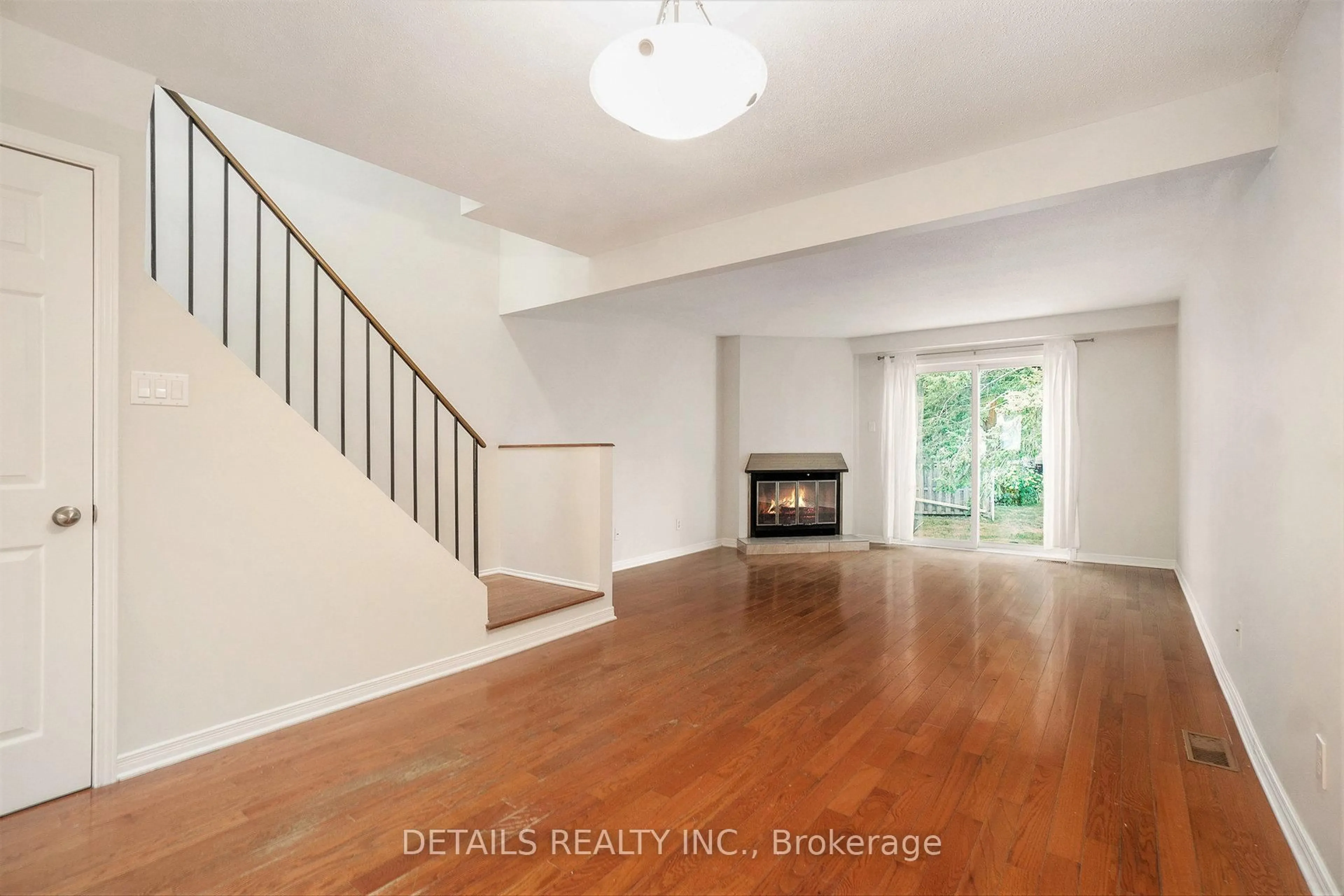 A pic of a room for 144 Valley Stream, Unit D Dr #9, Ottawa Ontario K2H 9C6