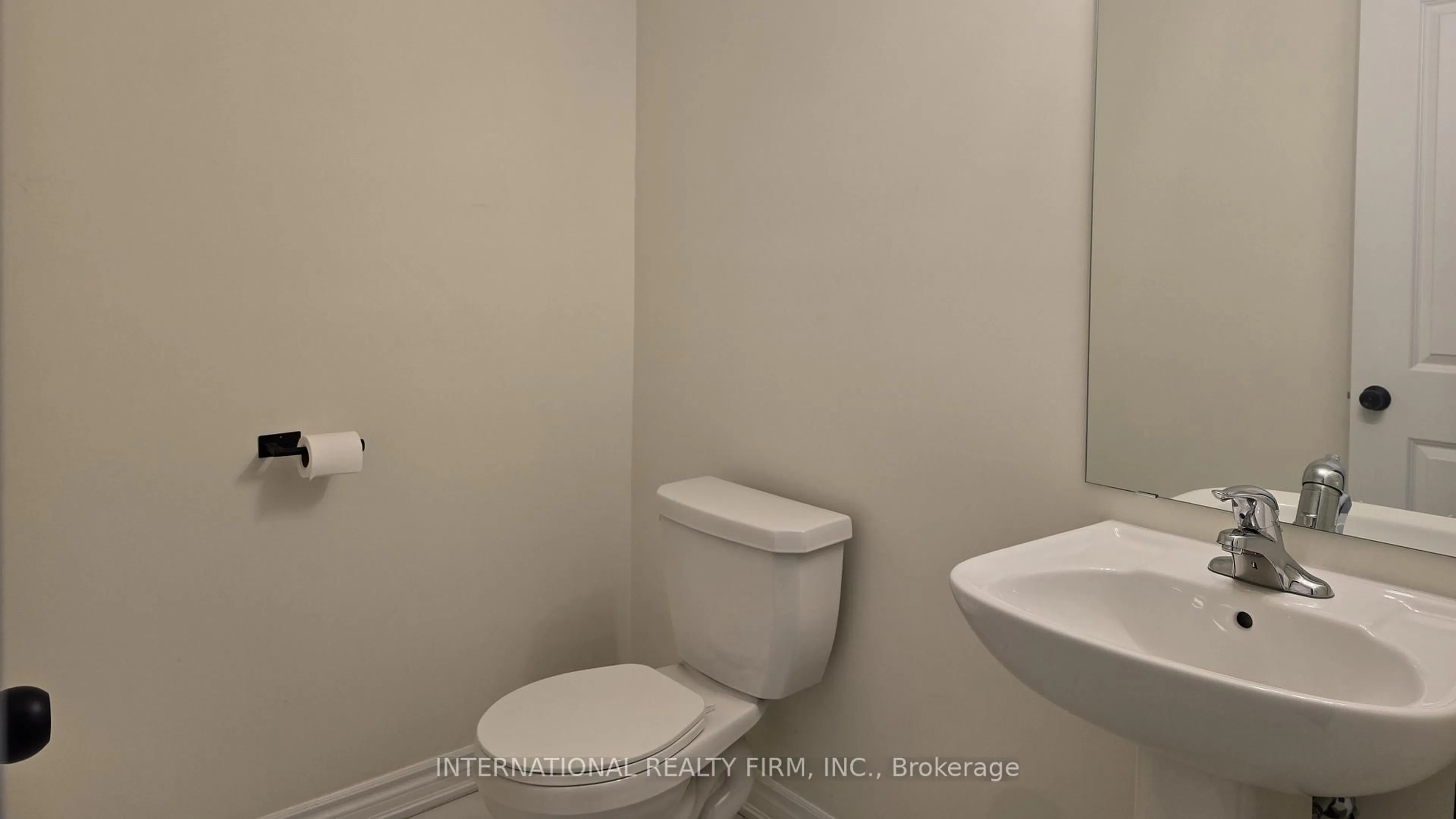 Standard bathroom, unknown for 19 Hancock Cres, Kawartha Lakes Ontario K9V 0P2