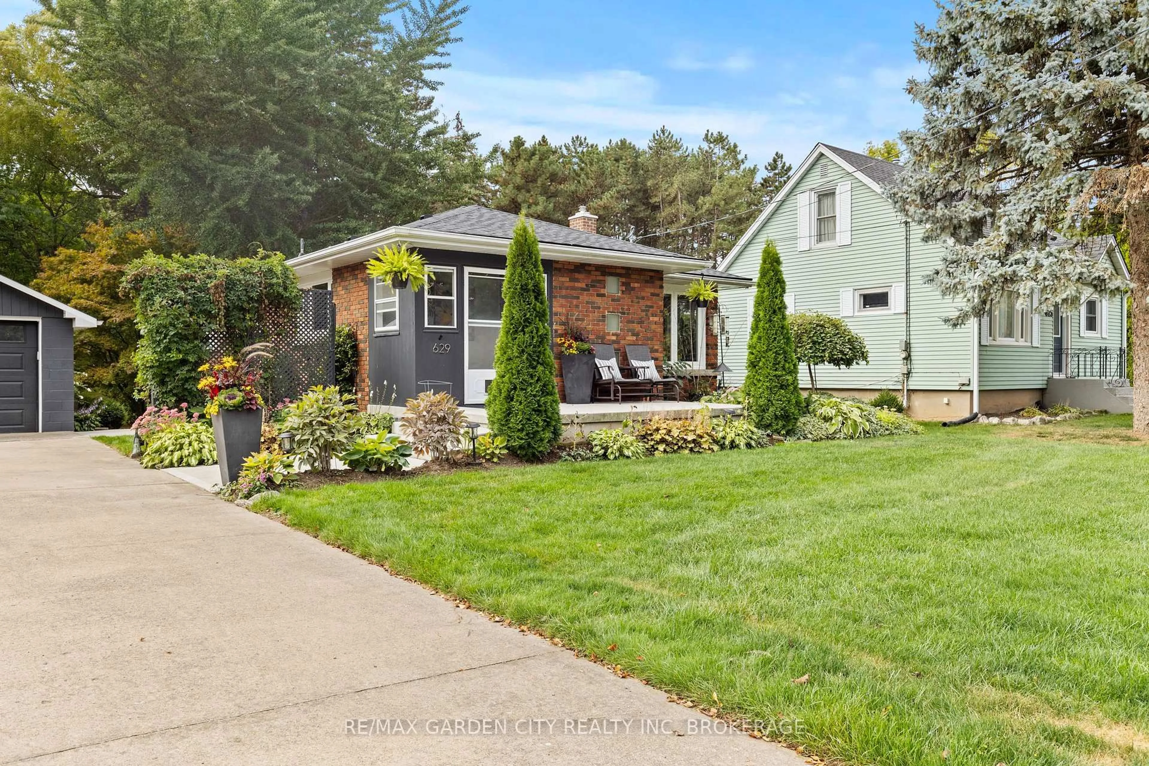 Unknown for 629 Penner St, Niagara-on-the-Lake Ontario L0S 1T0