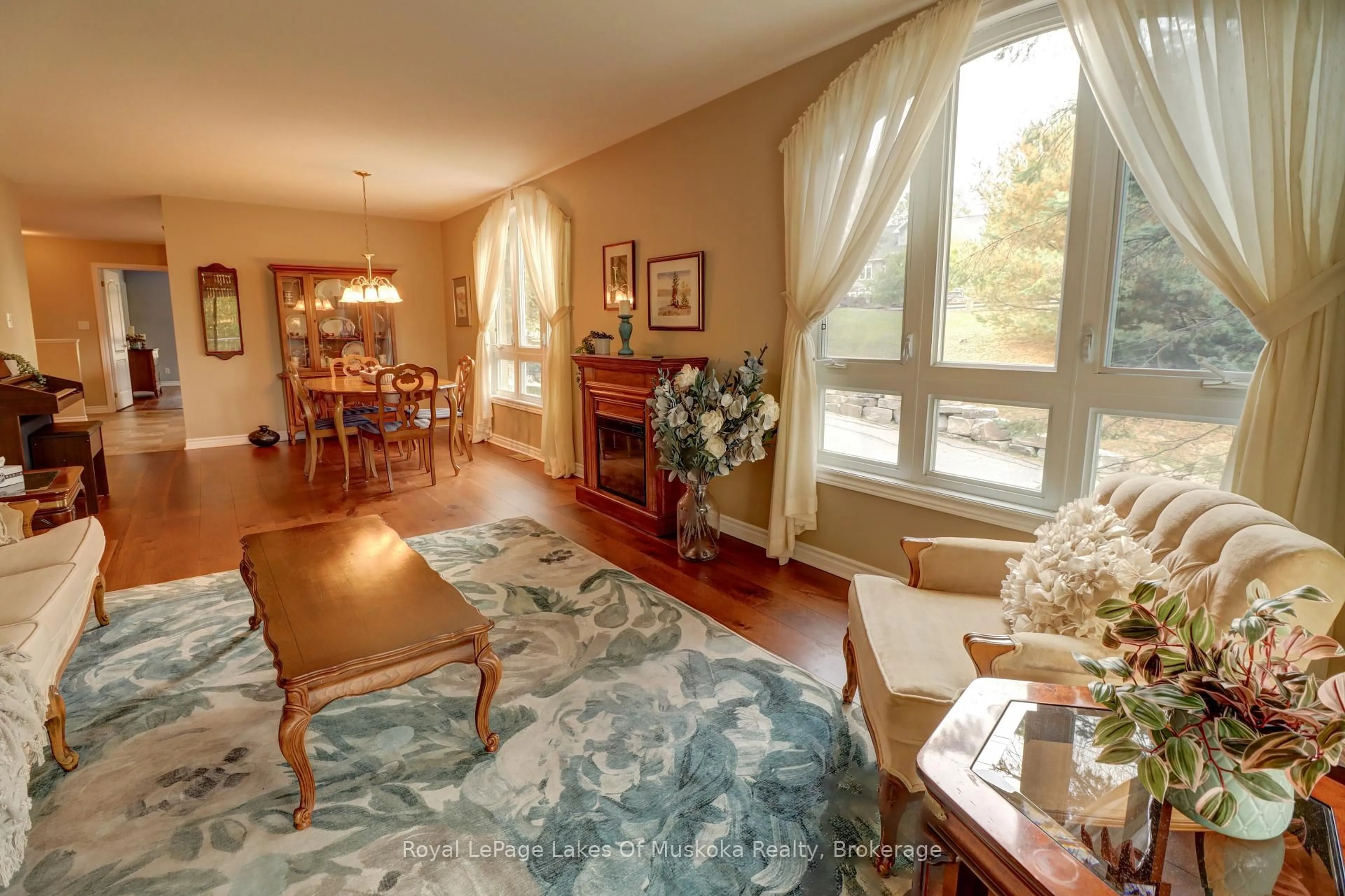 Unknown for 31 Dairy Lane #106, Huntsville Ontario P1H 2L7