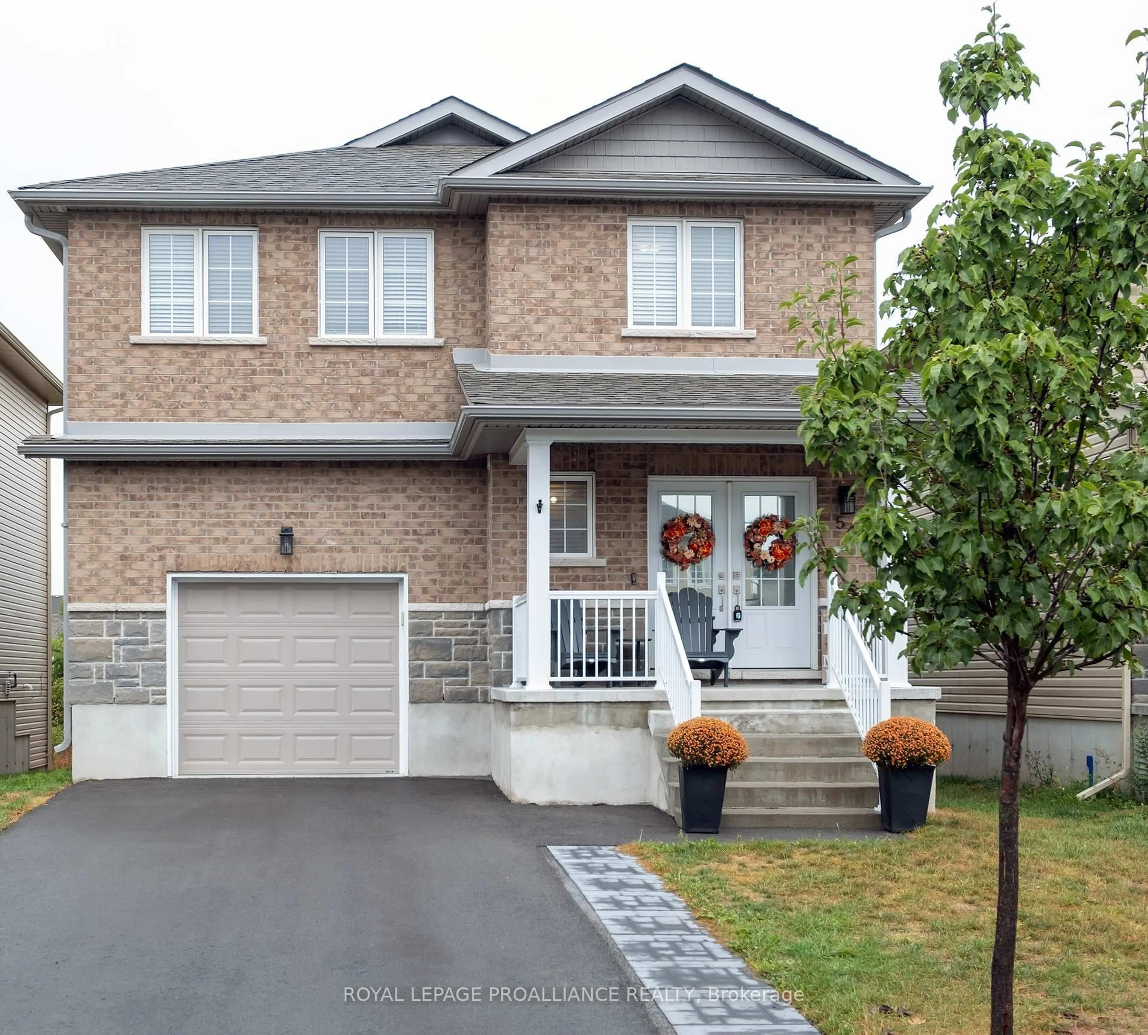 Home with brick exterior material, street for 54 Brennan Cres, Bissett Creek Ontario K0H 2H0