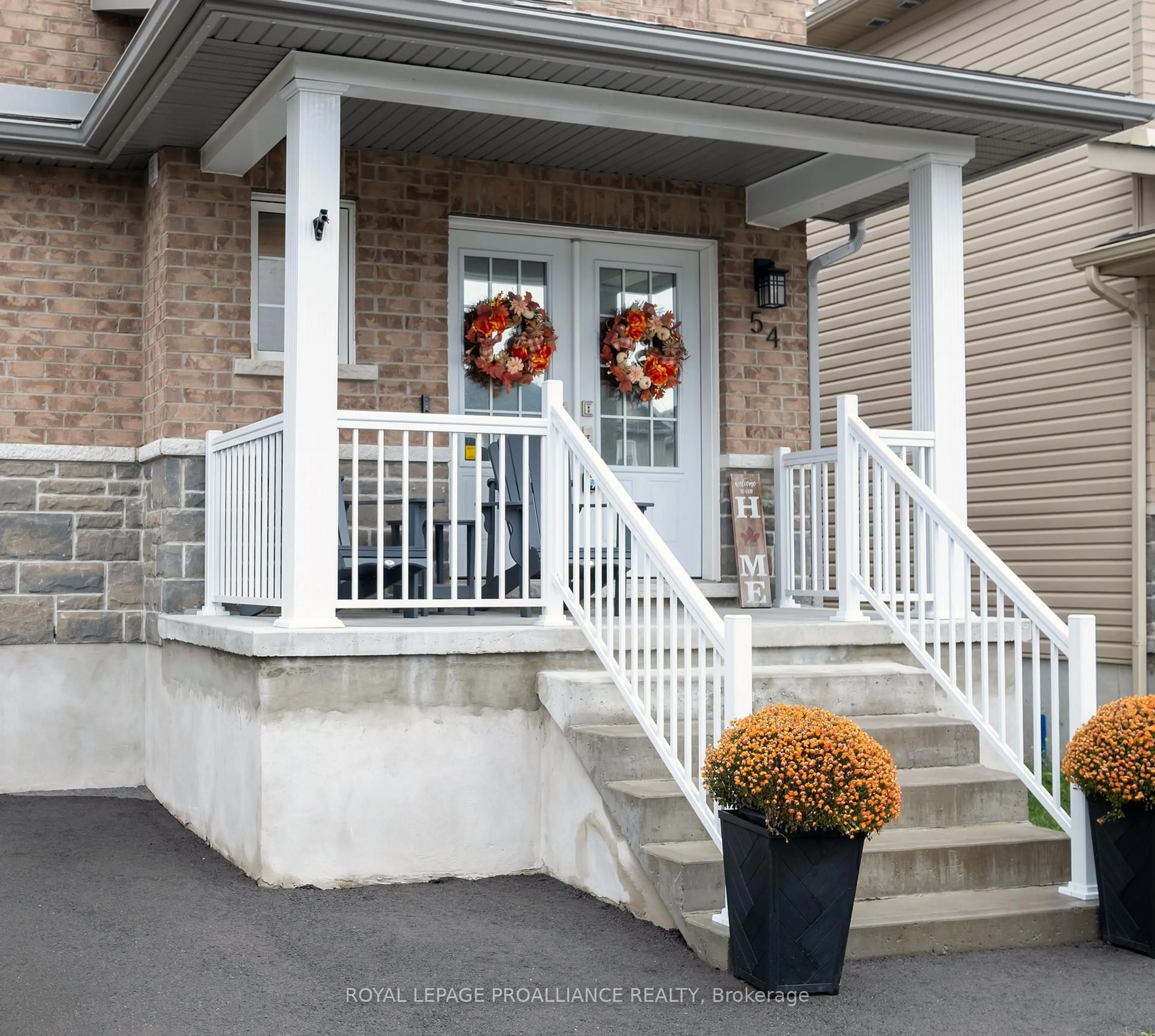 Indoor entryway for 54 Brennan Cres, Bissett Creek Ontario K0H 2H0
