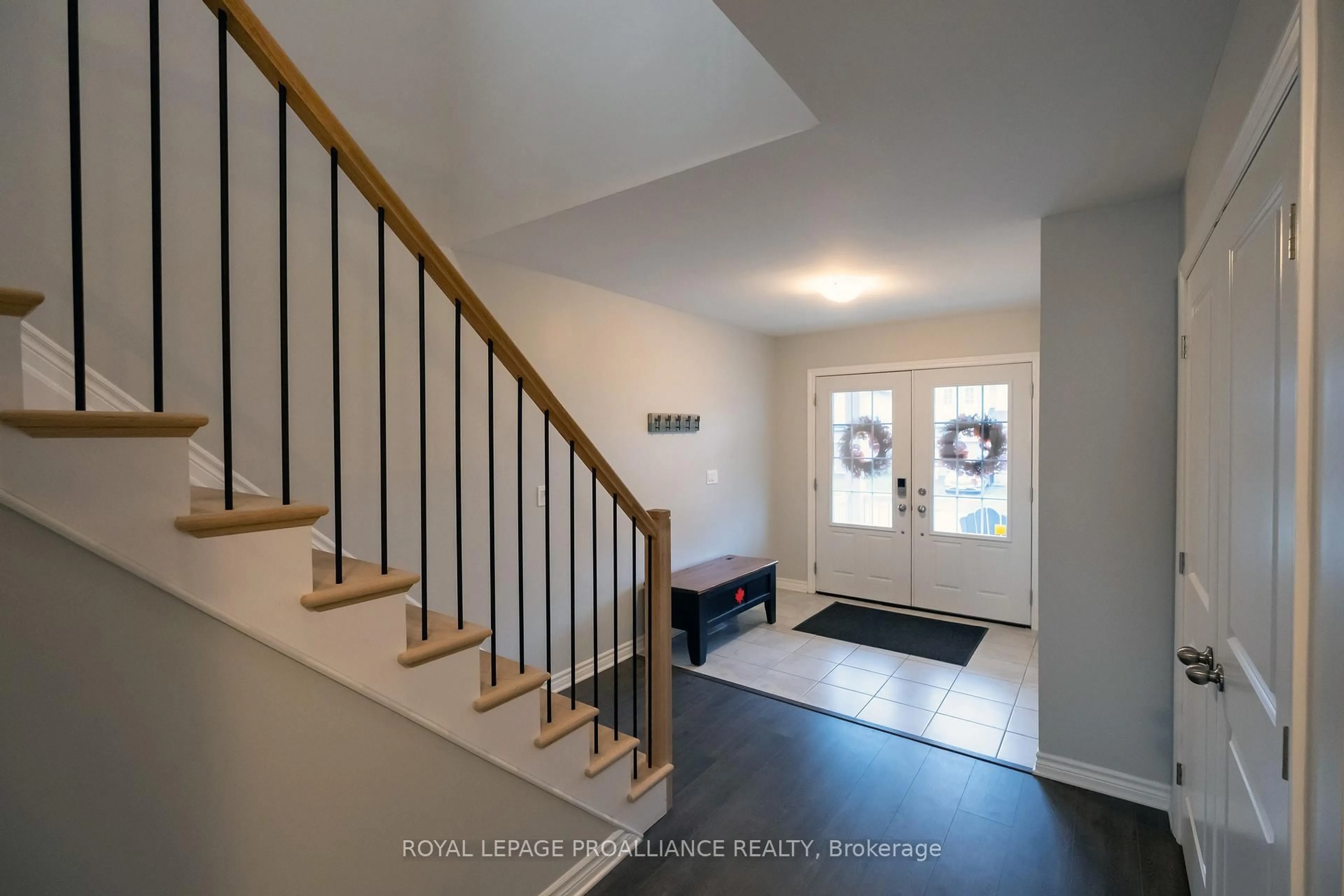 Indoor entryway for 54 Brennan Cres, Bissett Creek Ontario K0H 2H0