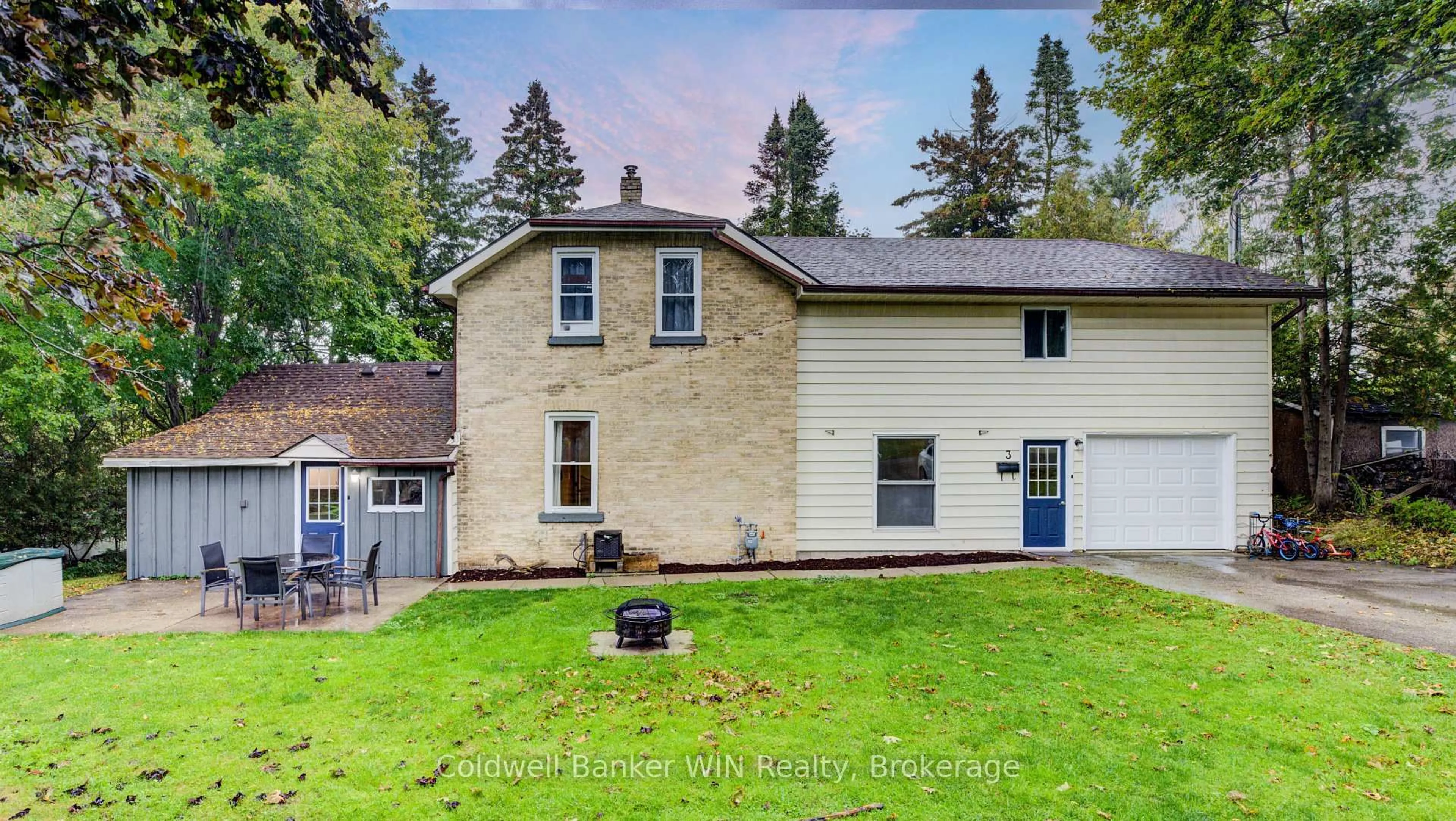 A pic from outside/outdoor area/front of a property/back of a property/a pic from drone, street for 3 Page St, Wellington North Ontario N0G 2L3