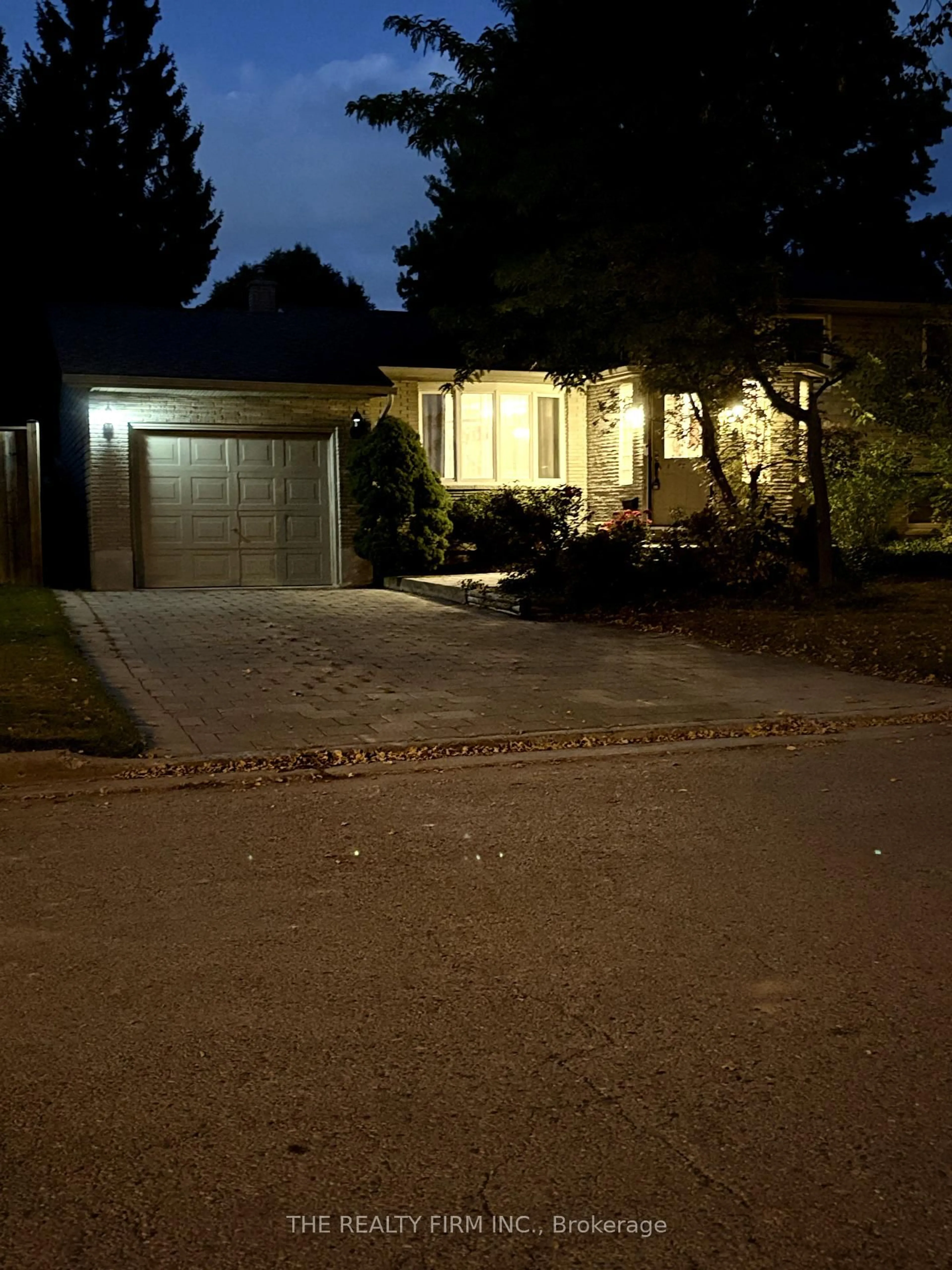 Unknown for 79 MENDIP Cres, London South Ontario N6E 1H2
