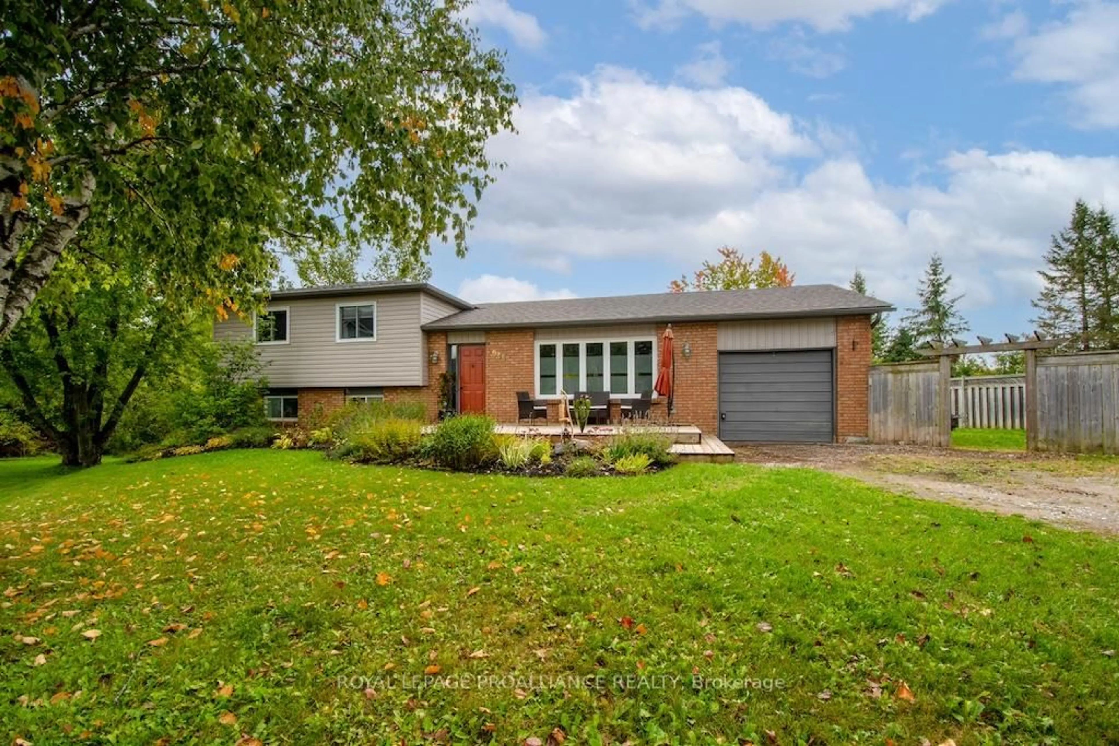 Home with brick exterior material, street for 939 Alexander Dr, Cavan Monaghan Ontario K9J 6X2