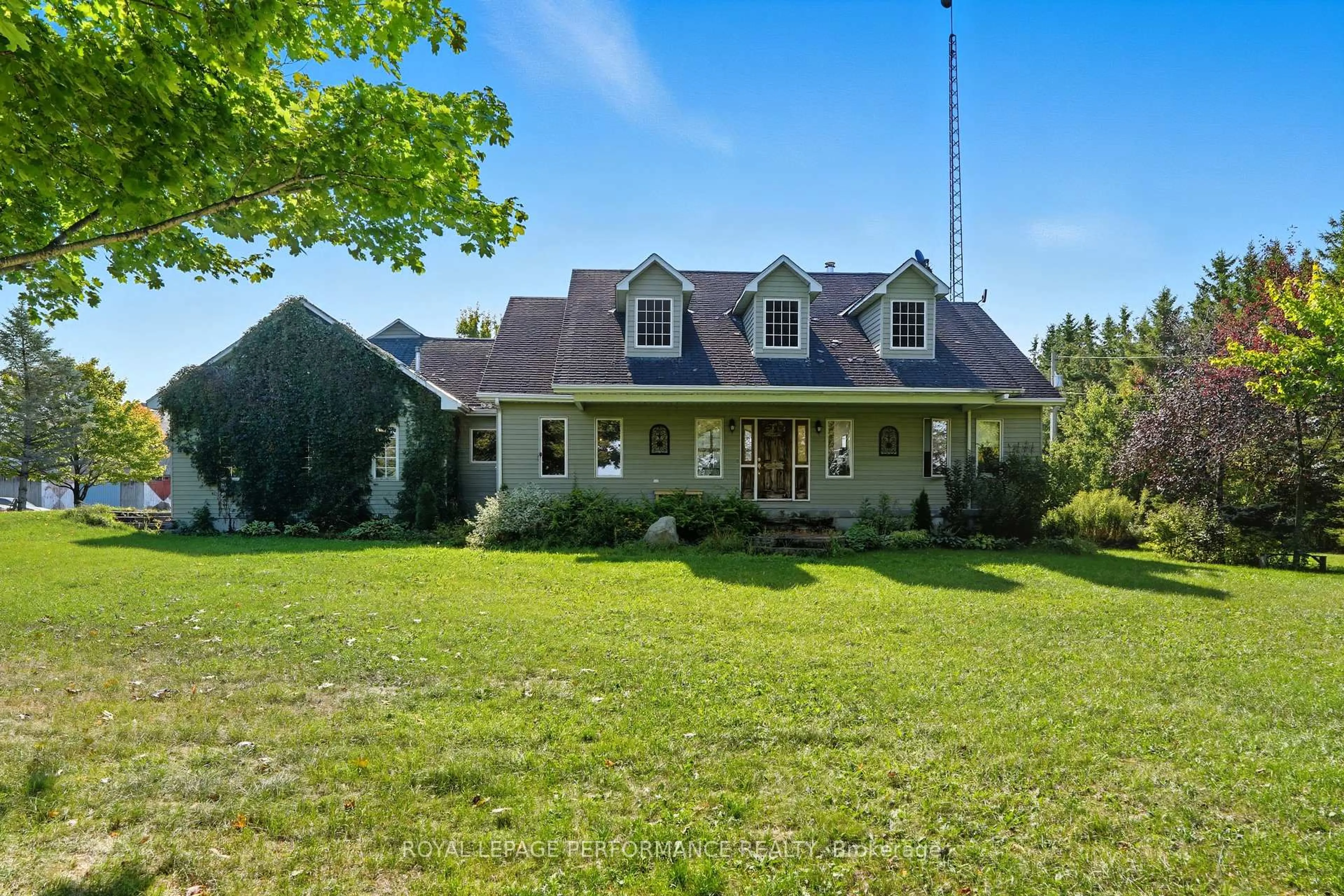 A pic from outside/outdoor area/front of a property/back of a property/a pic from drone, unknown for 2830 CONCESSION 4 Rd, Alfred and Plantagenet Ontario K0B 1A0