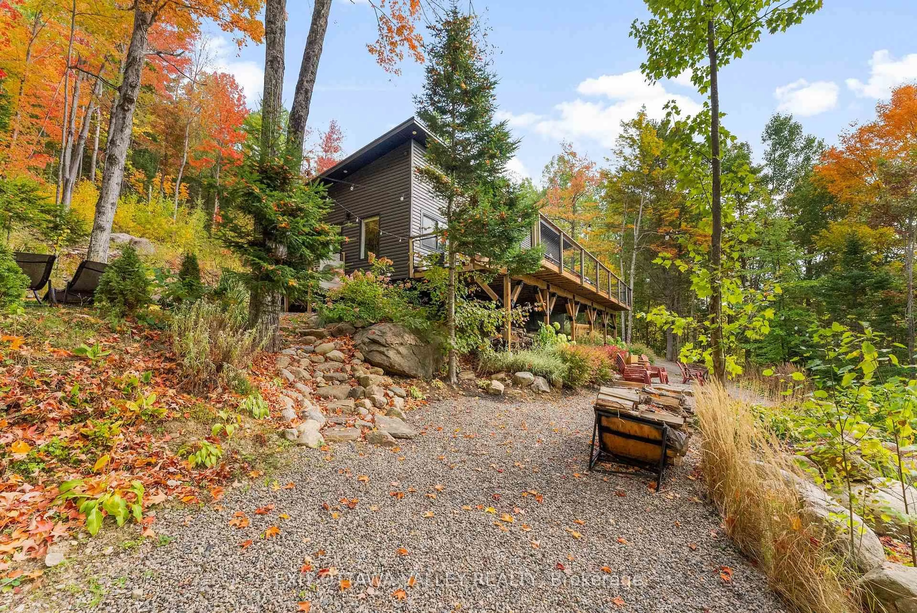 Patio, forest/trees view for 820 Hopefield Rd, Barry's Bay Ontario K0J 1B0