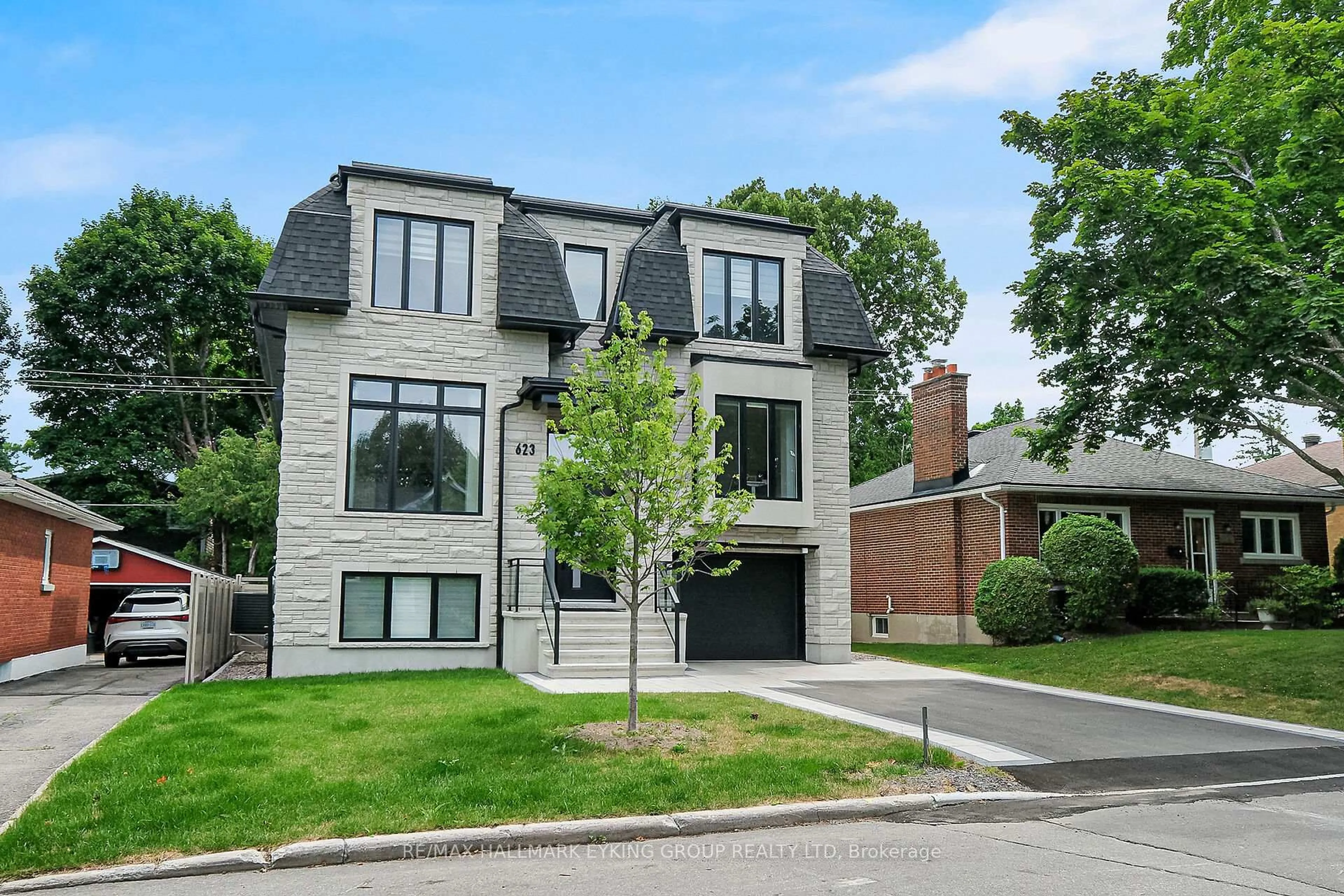 Home with brick exterior material, street for 623 Rowanwood Ave, Ottawa Ontario K2A 3E3