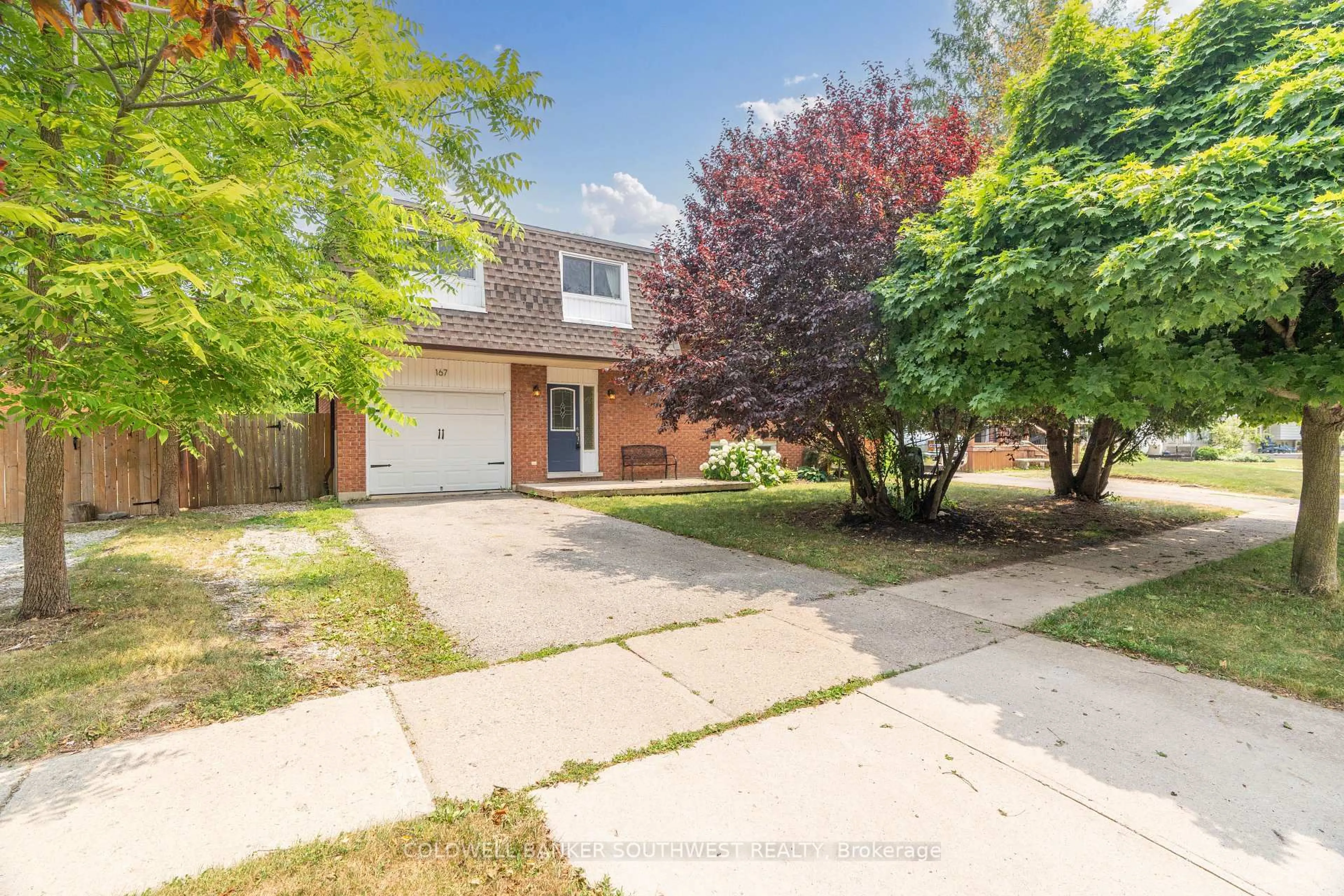 A pic from outside/outdoor area/front of a property/back of a property/a pic from drone, street for 167 Graff Ave, Stratford Ontario N5A 5L8