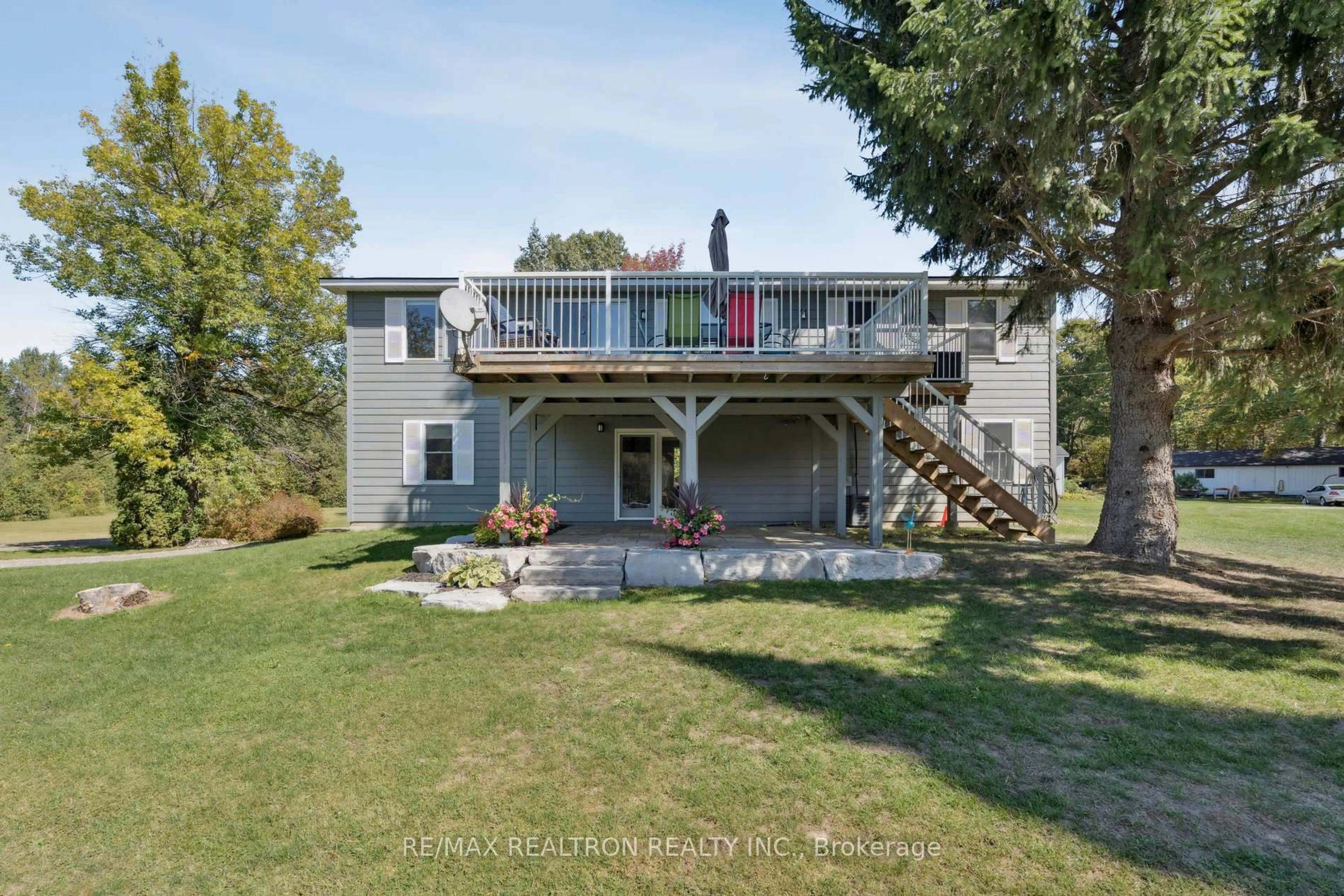 A pic from outside/outdoor area/front of a property/back of a property/a pic from drone, unknown for 1629 Canning Rd #A, Gravenhurst Ontario P0E 1N0