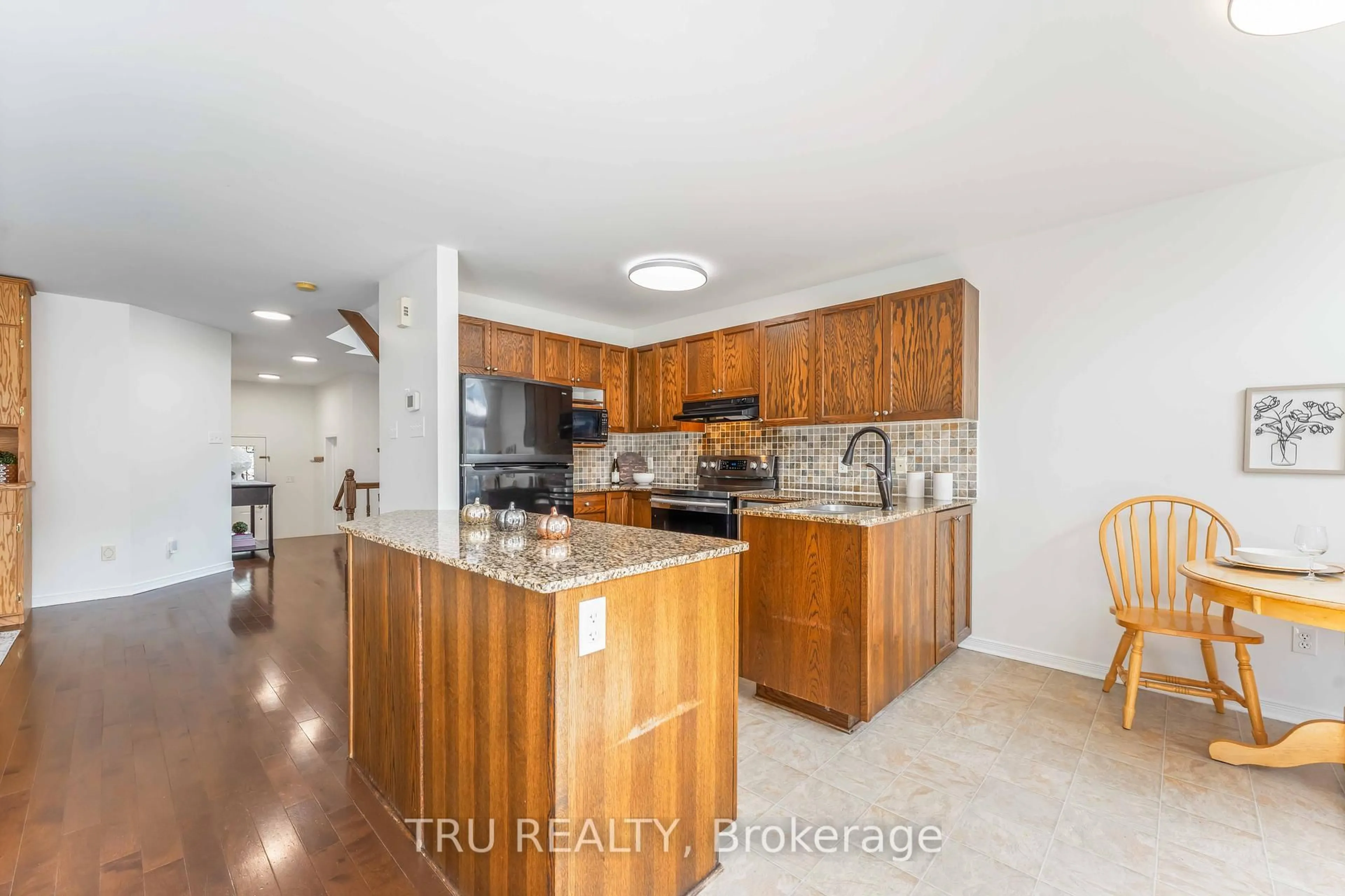 Open concept kitchen, unknown for 217 Sorento St, Ottawa Ontario K2J 0B6