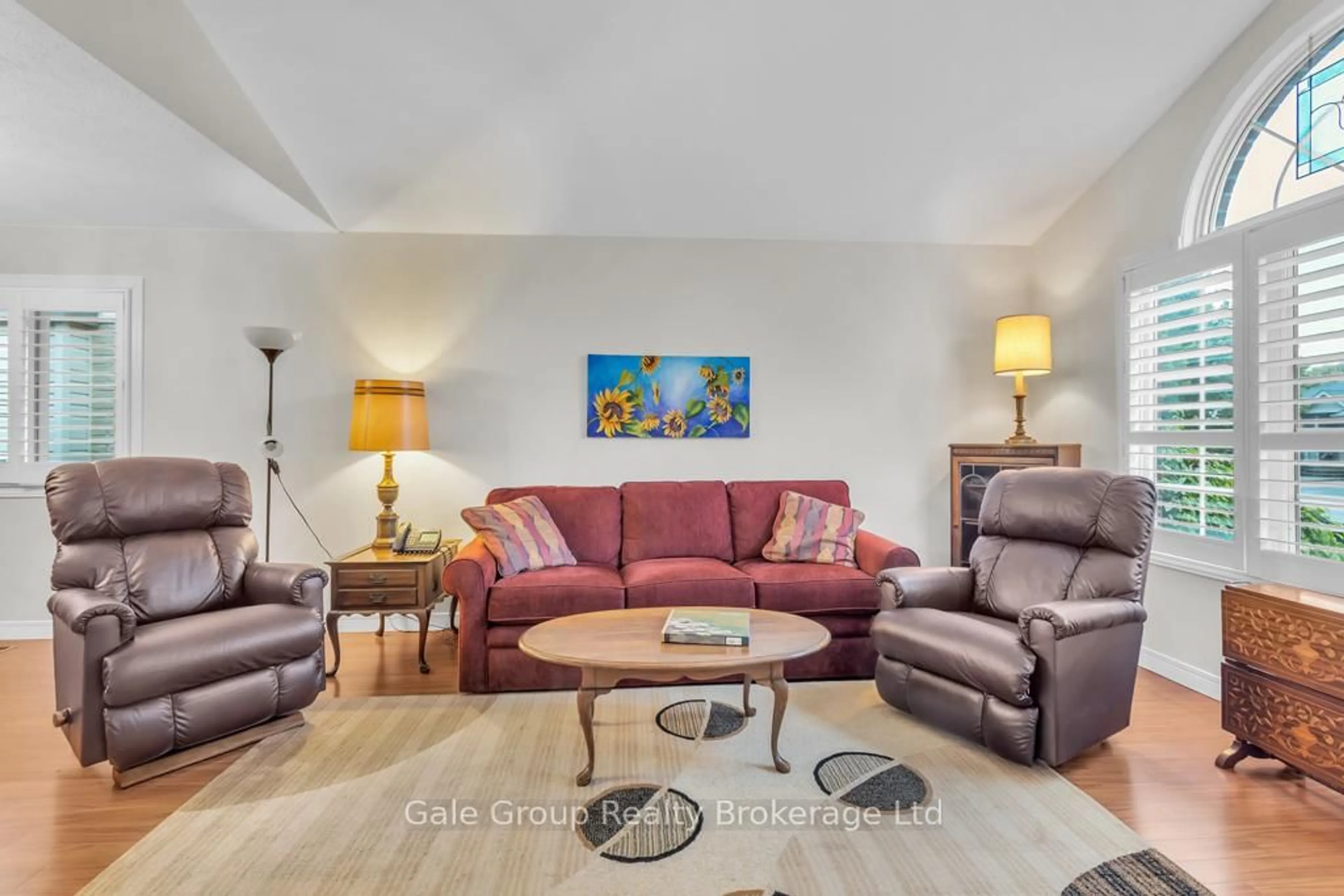 Living room with furniture, unknown for 37 Crow Cres, Woodstock Ontario N4T 1S6