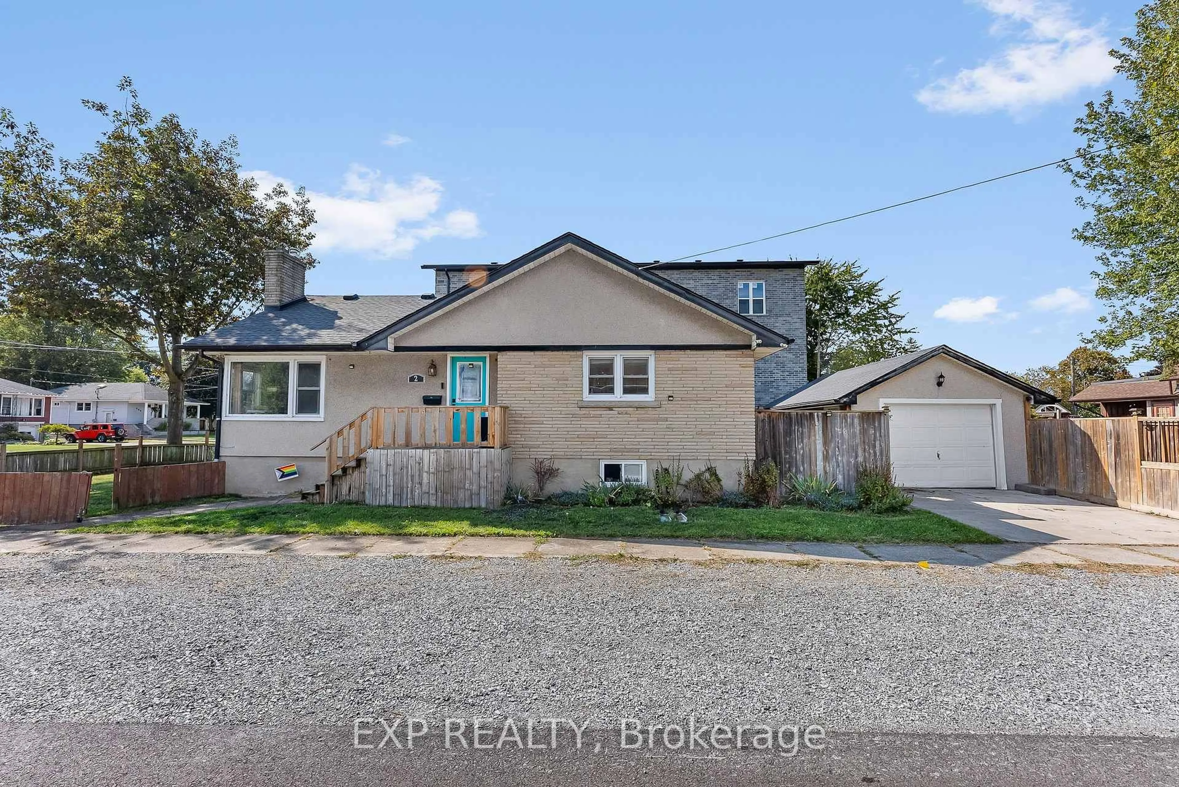 A pic from outside/outdoor area/front of a property/back of a property/a pic from drone, street for 2 Homewood Ave, Port Colborne Ontario L3K 5L5