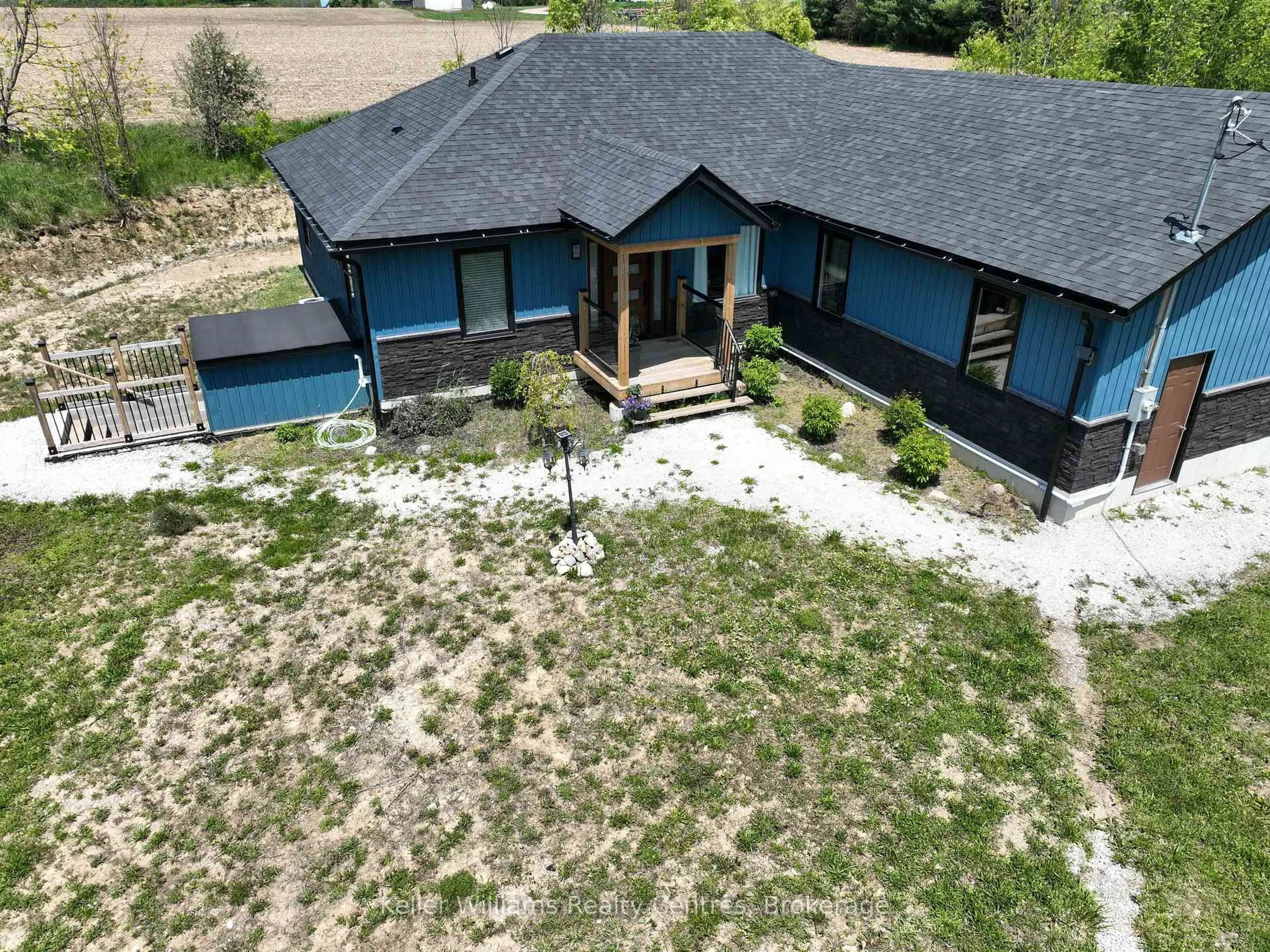 A pic from outside/outdoor area/front of a property/back of a property/a pic from drone, building for 20 RED BAY Rd, South Bruce Peninsula Ontario N0H 2T0