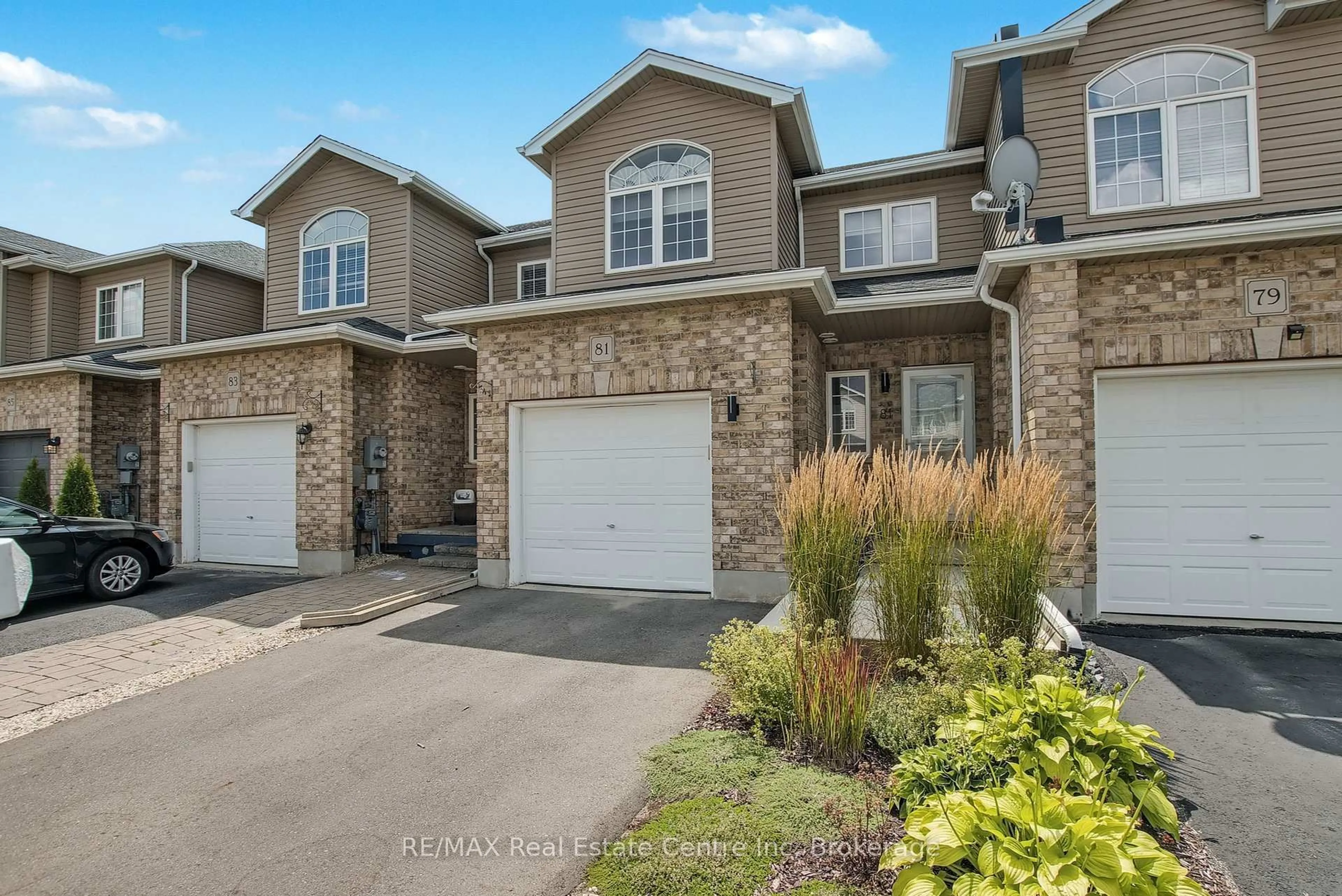 A pic from outside/outdoor area/front of a property/back of a property/a pic from drone, street for 81 Mussen St, Guelph Ontario N1E 0K2