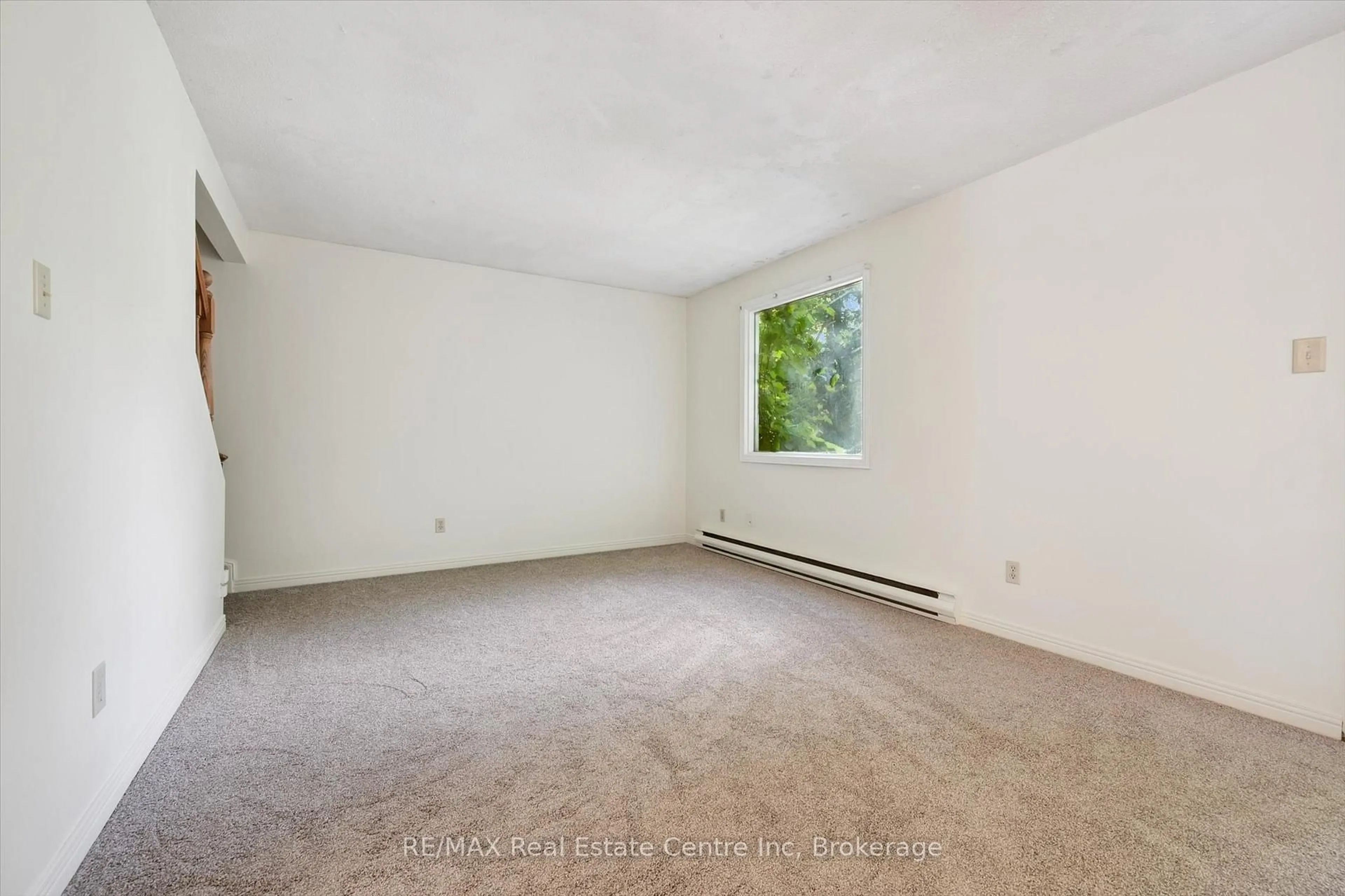 A pic of a room for 177 Ironwood Rd, Guelph Ontario N1G 3P5