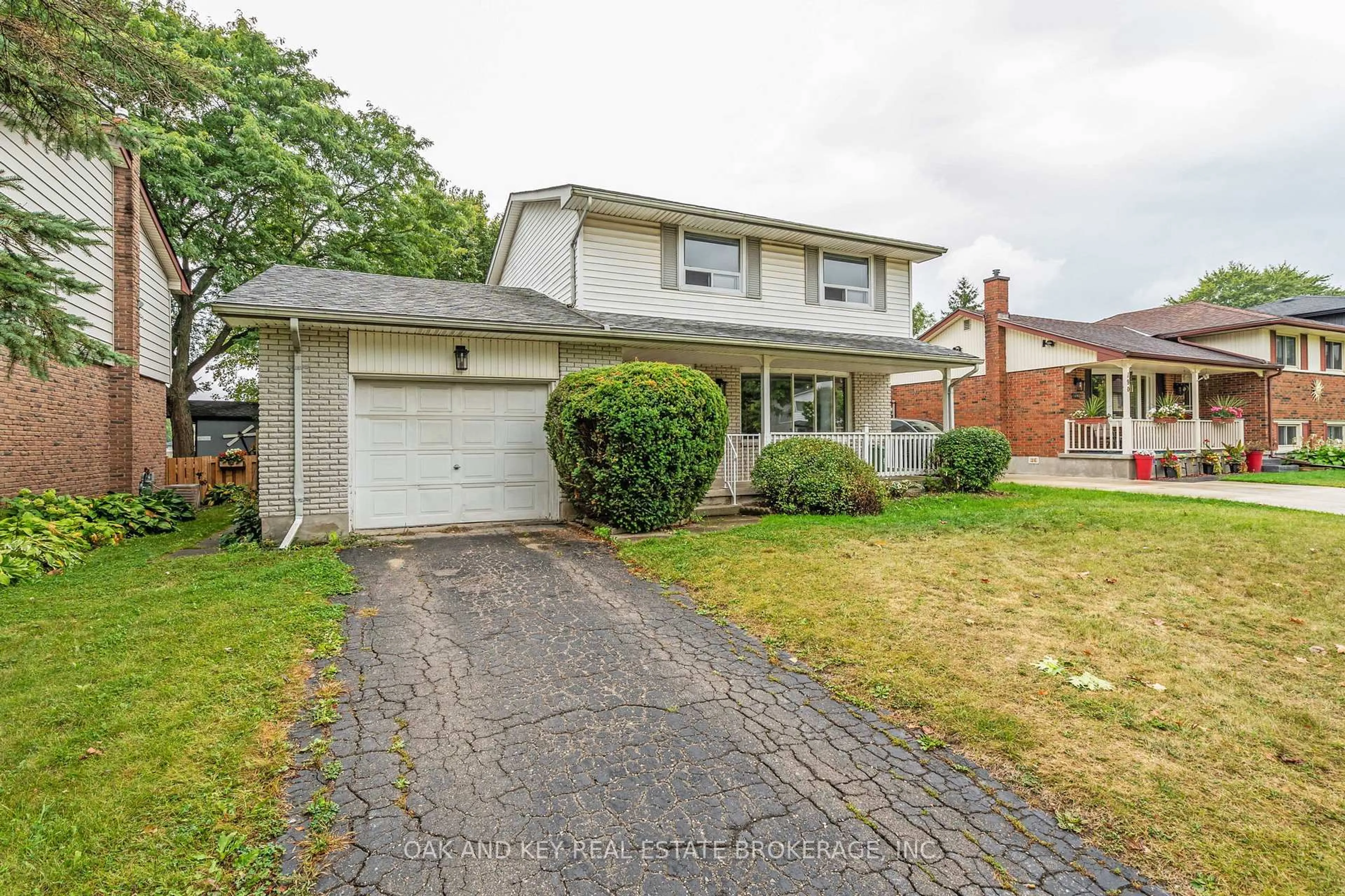 Home with brick exterior material, street for 180 BELMONT Dr, London South Ontario N6J 2E5