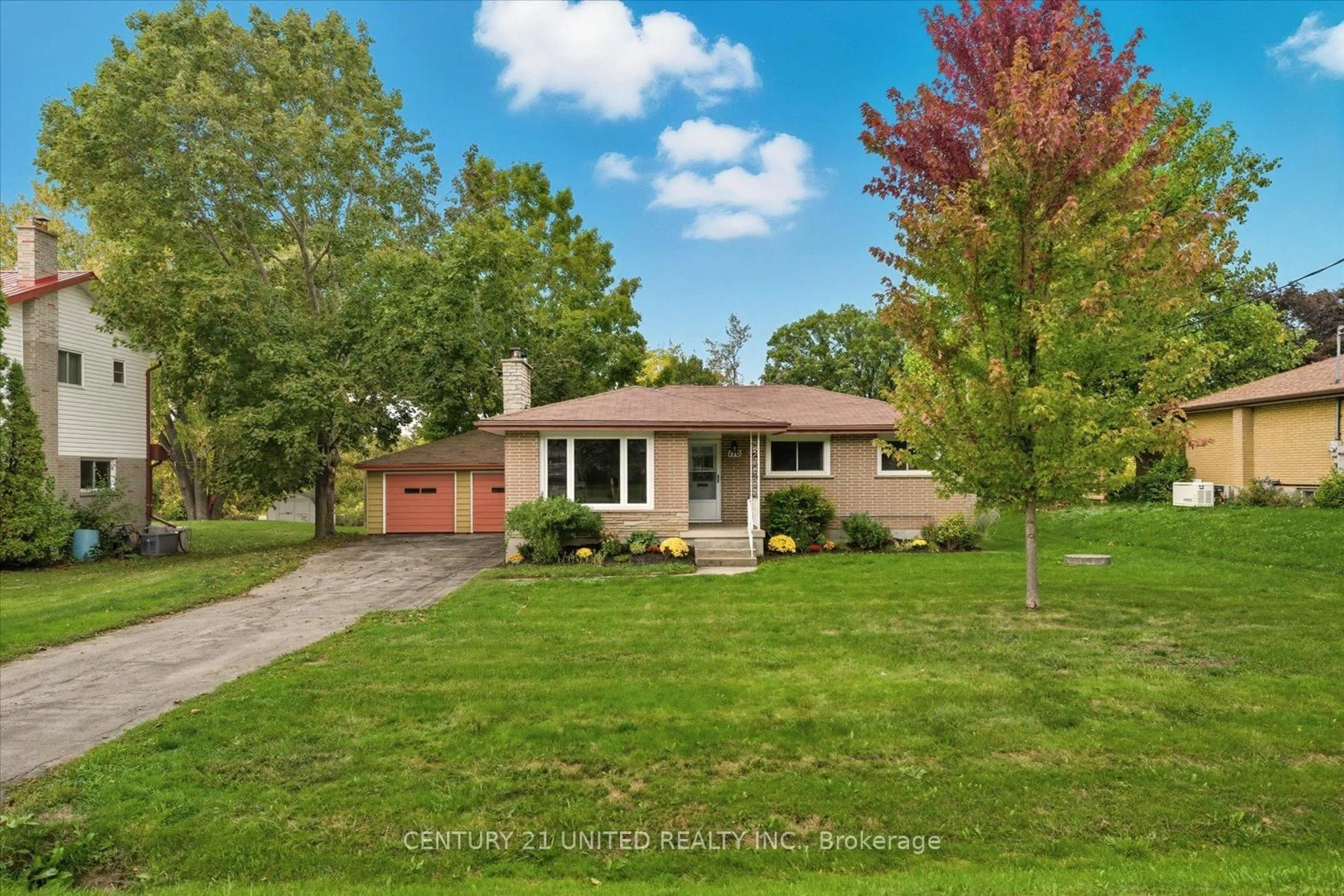 A pic from outside/outdoor area/front of a property/back of a property/a pic from drone, water/lake/river/ocean view for 170 Coral Dr, Douro-Dummer Ontario K9L 1A5