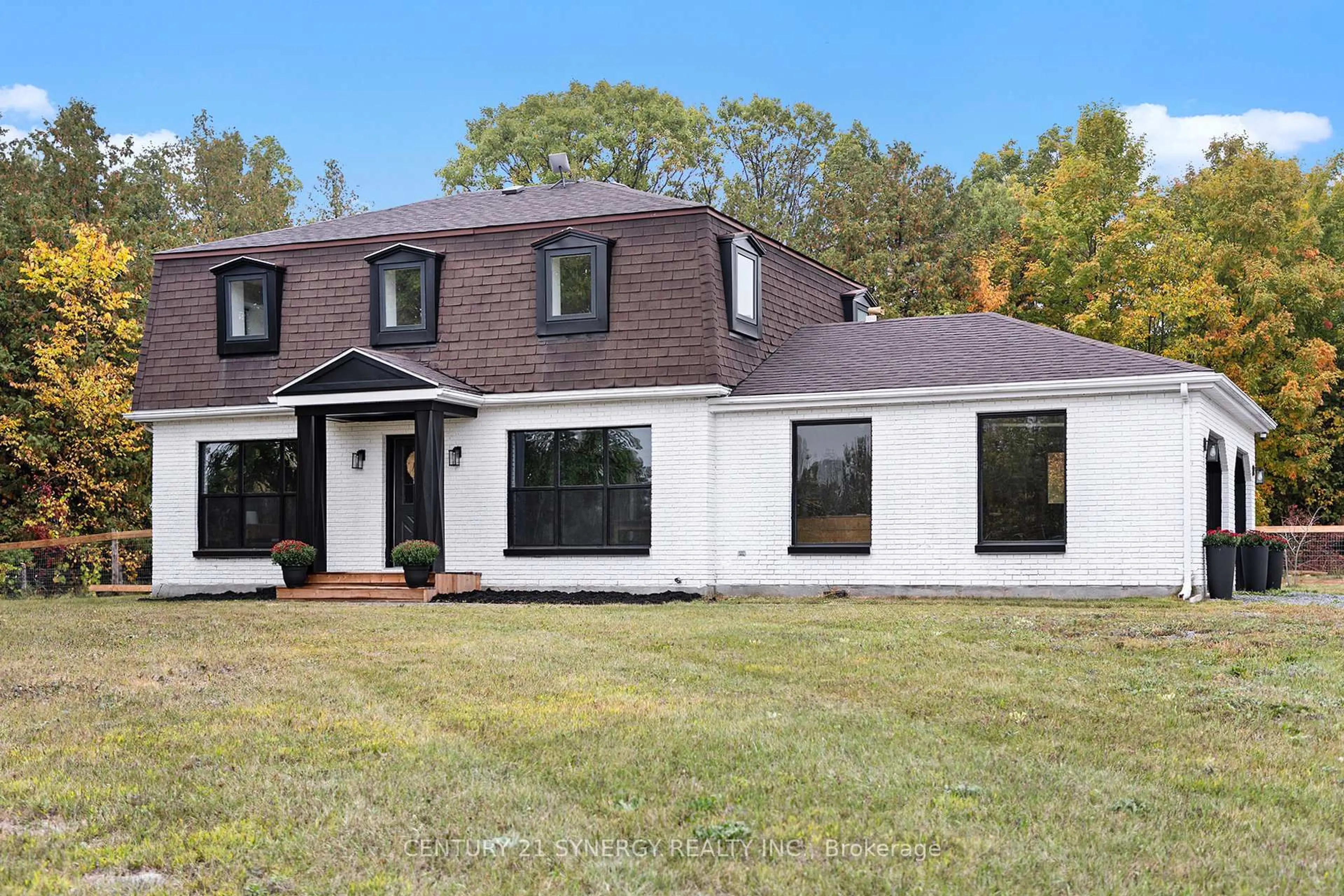 Home with brick exterior material, unknown for 2516 Waba Rd, Pakenham Ontario K0A 2X0