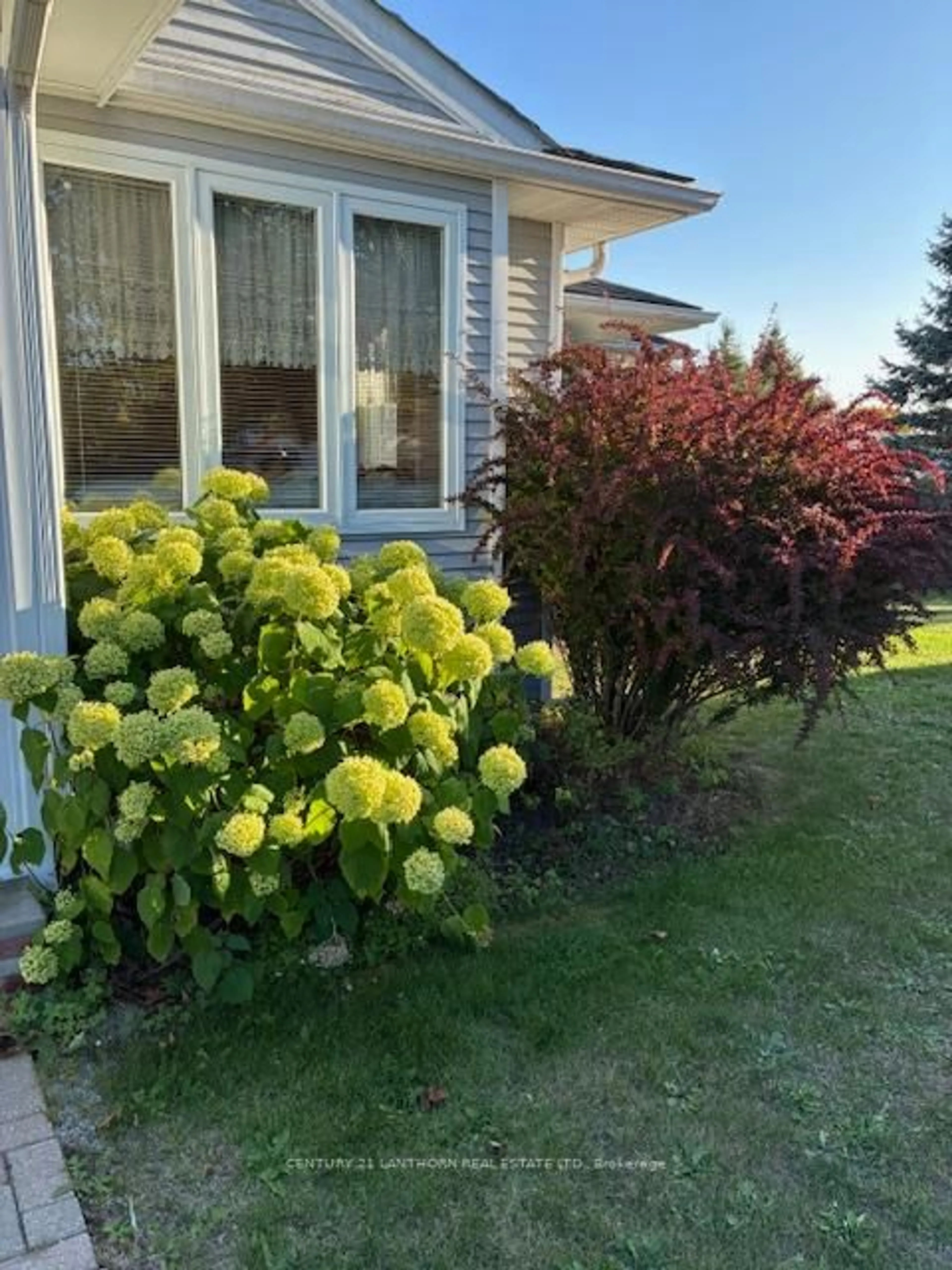 Unknown for 10 Reynolds Pl, Prince Edward County Ontario K0K 3L0