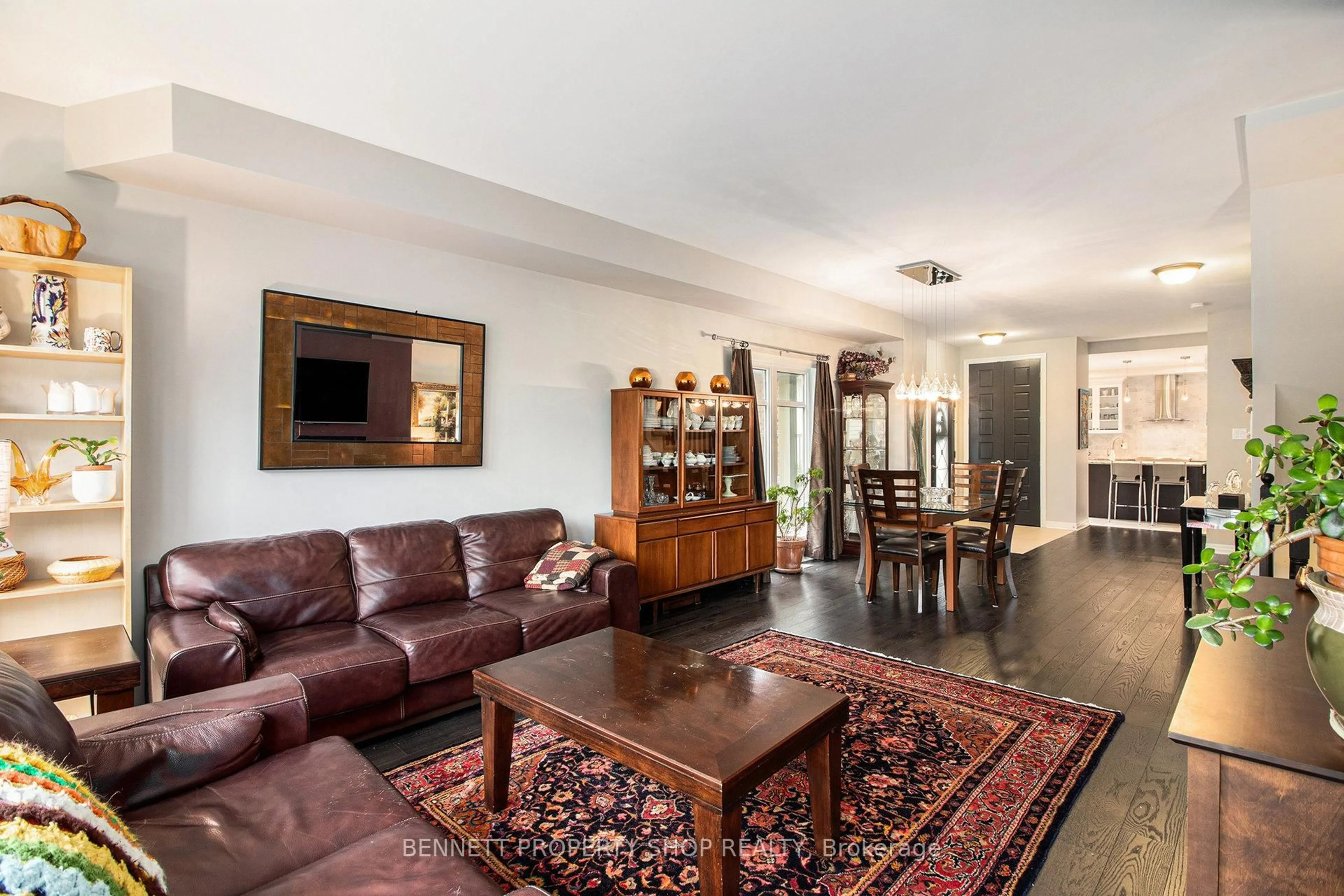 Living room with furniture, unknown for 45 Aveia Private, Ottawa Ontario K4A 0X1