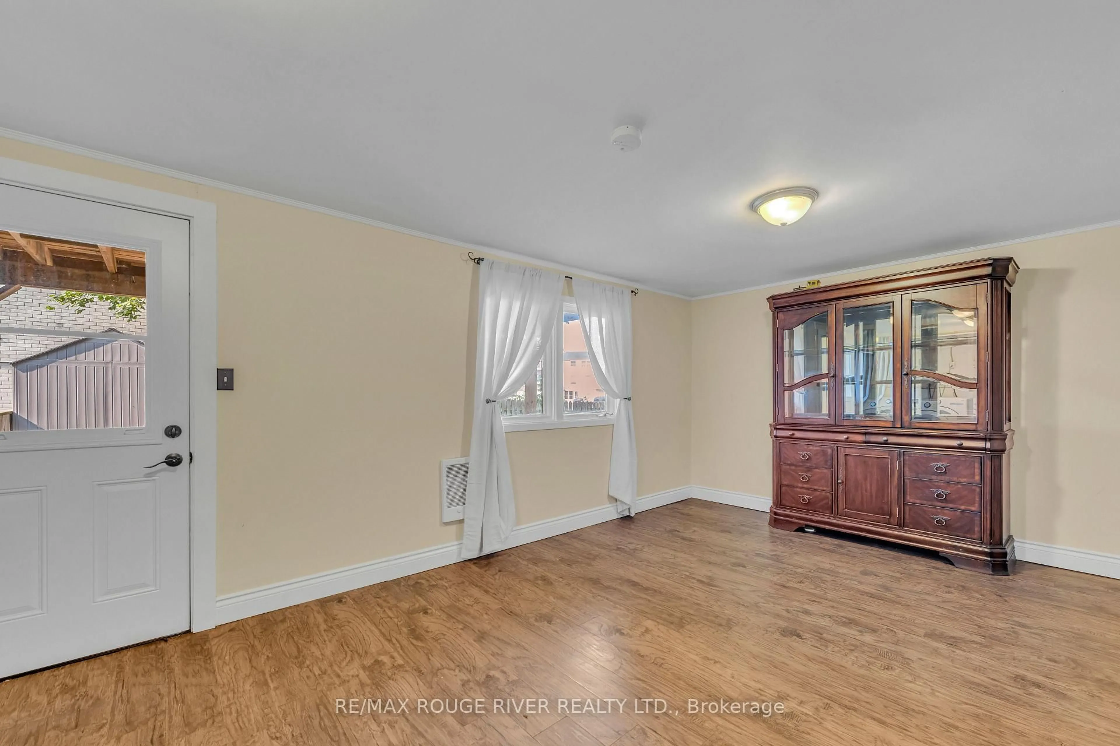 A pic of a room for 59 Peacock Blvd, Port Hope Ontario L1A 2X2