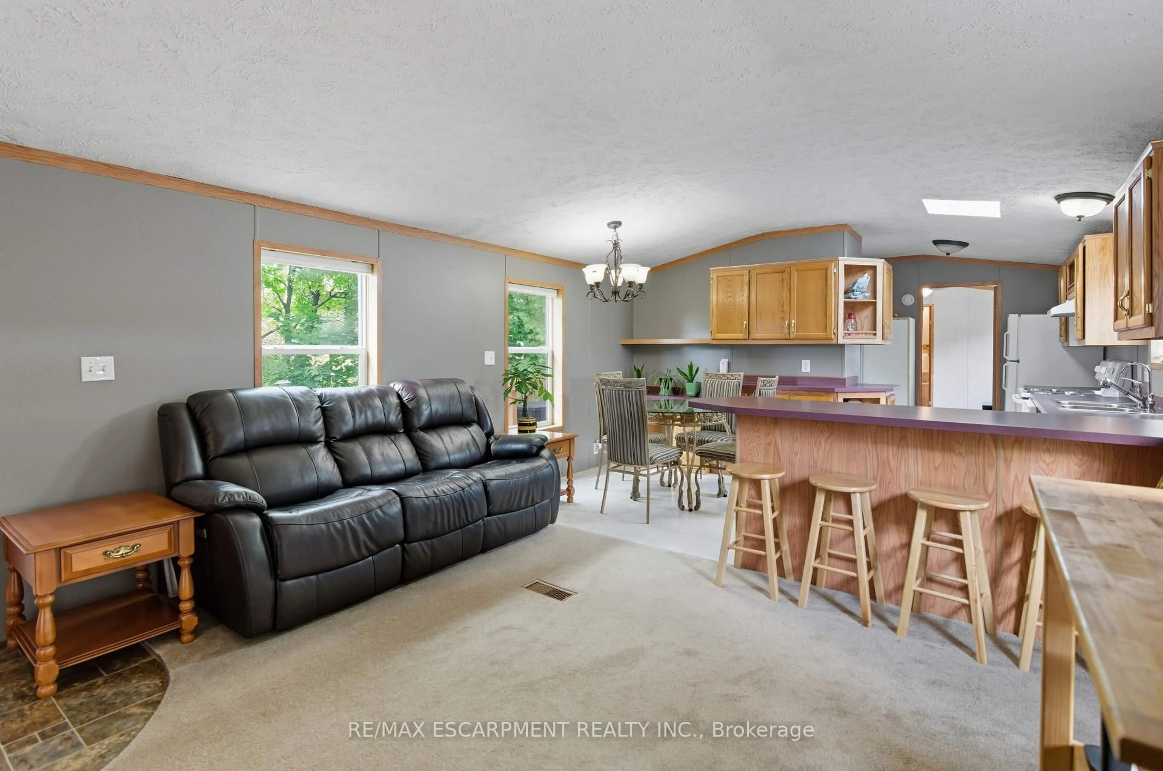 Open concept kitchen, ceramic/tile floor for 1294 8th Concession Rd #31, Hamilton Ontario N0B 2J0