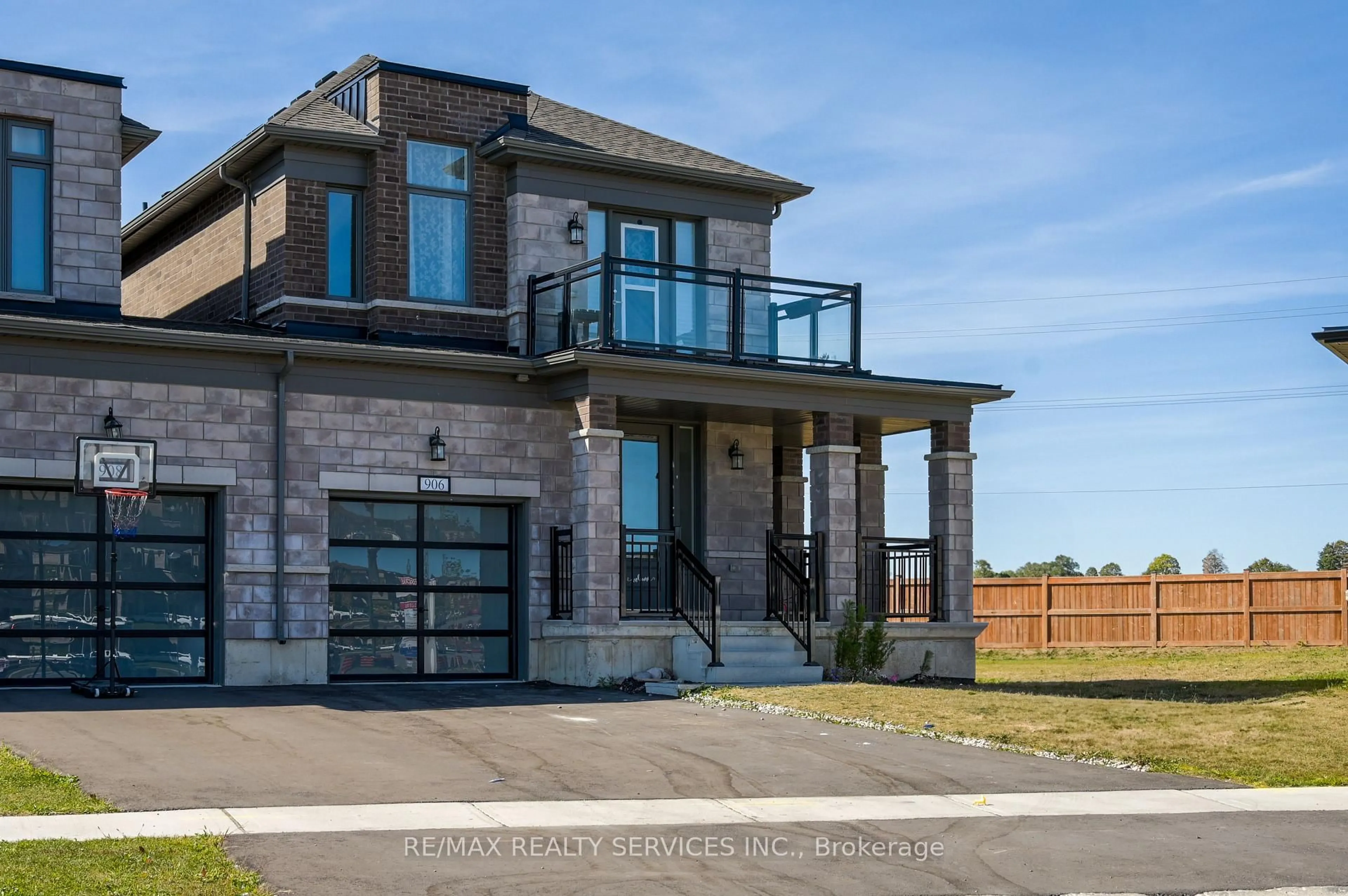 Home with brick exterior material, street for 906 Sobeski Ave, Woodstock Ontario N4T 0N7