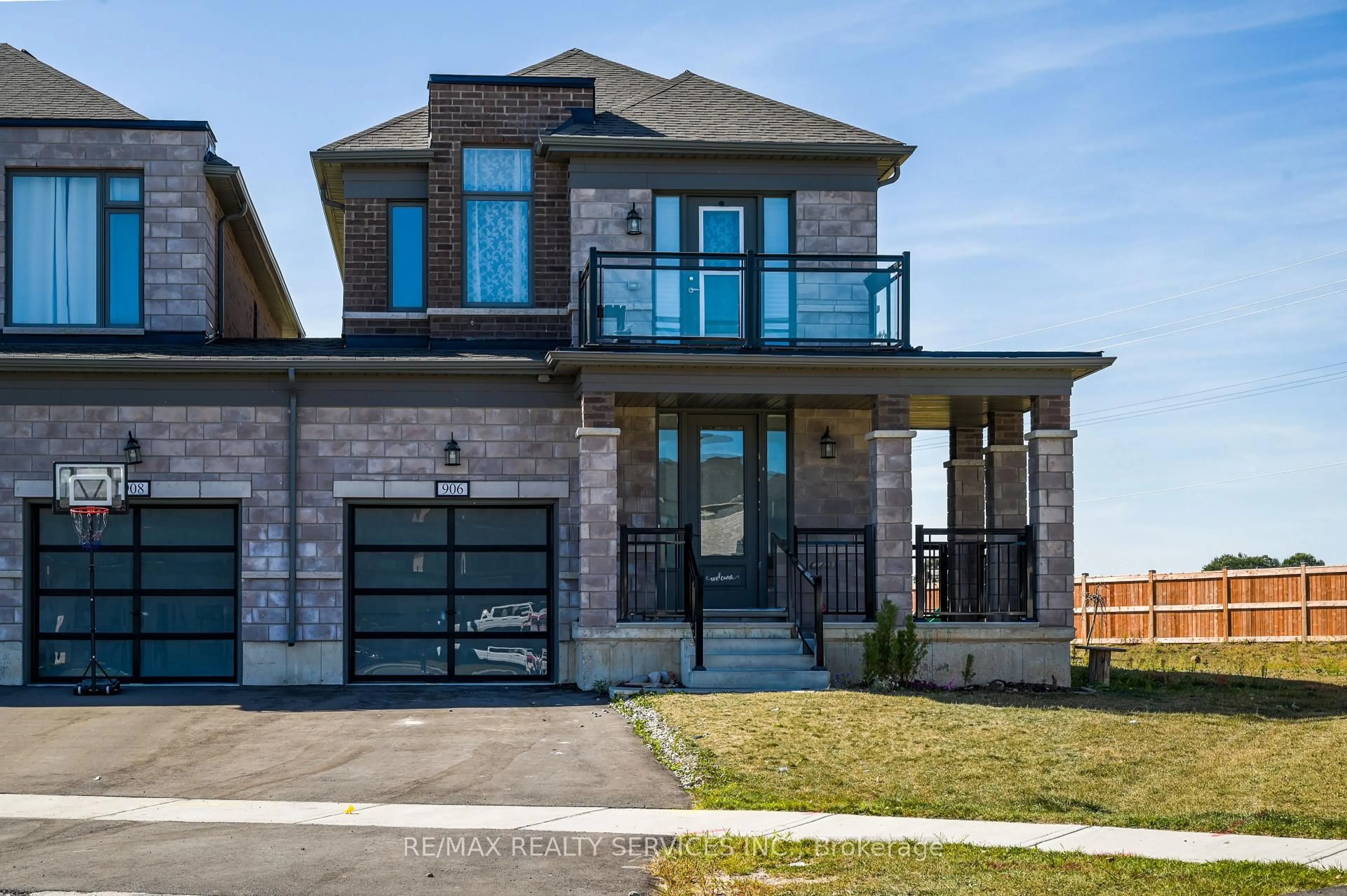 Home with brick exterior material, street for 906 Sobeski Ave, Woodstock Ontario N4T 0N7
