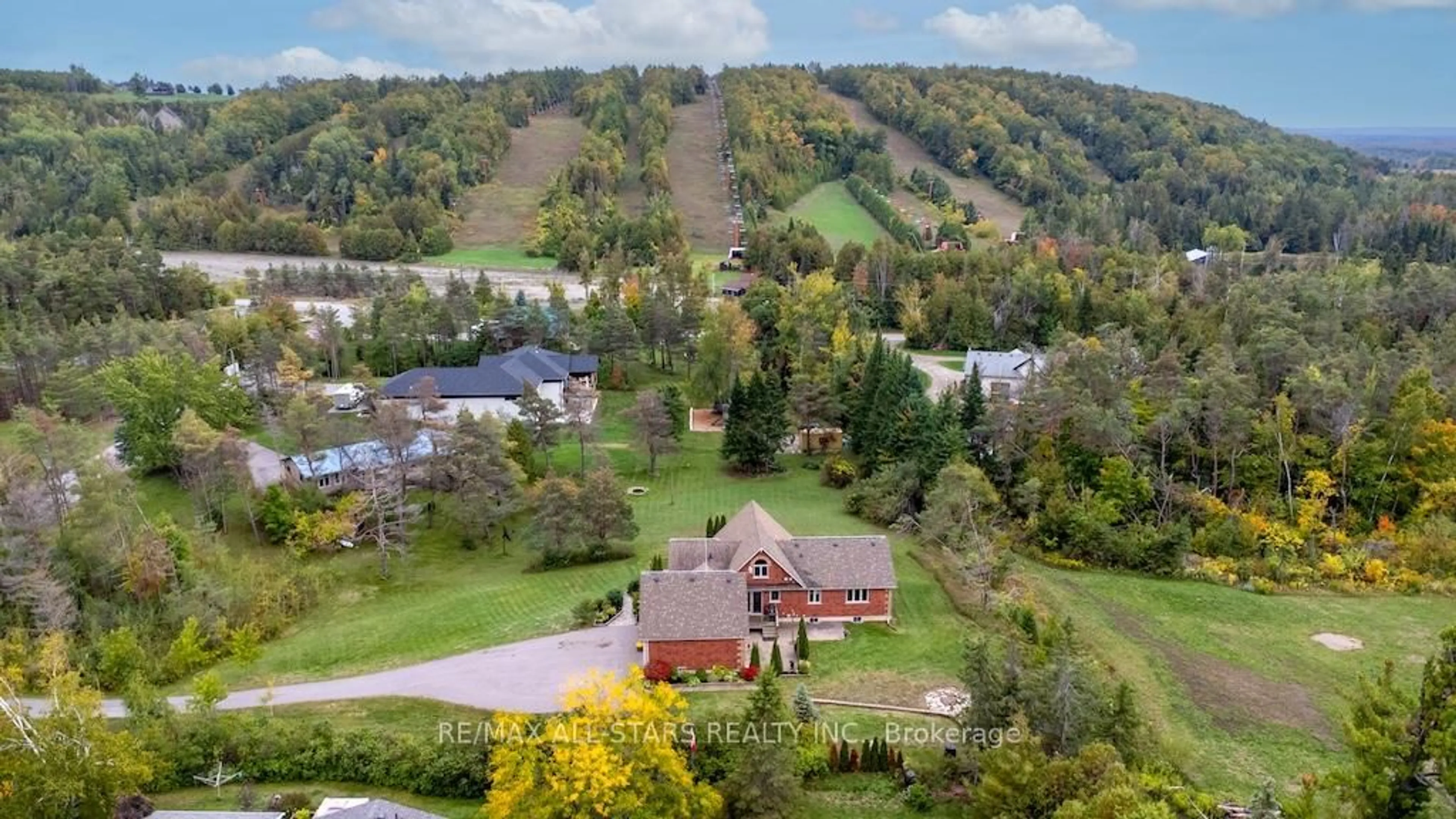 A pic from outside/outdoor area/front of a property/back of a property/a pic from drone, mountain view for 7 Christie Rd, Kawartha Lakes Ontario L0A 1A0