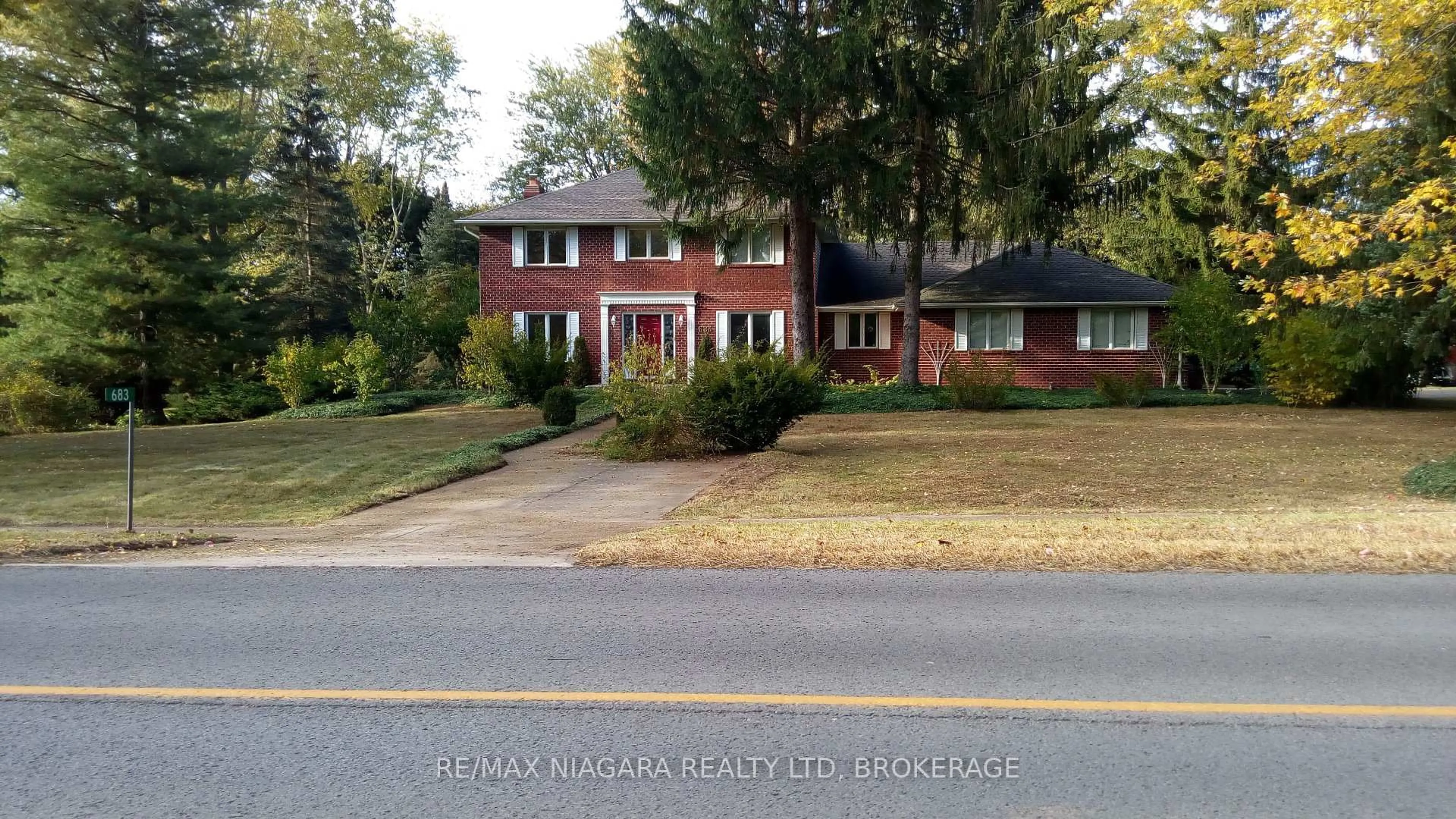 Home with brick exterior material, street for 683 Canboro Rd, Pelham Ontario L0S 1C0