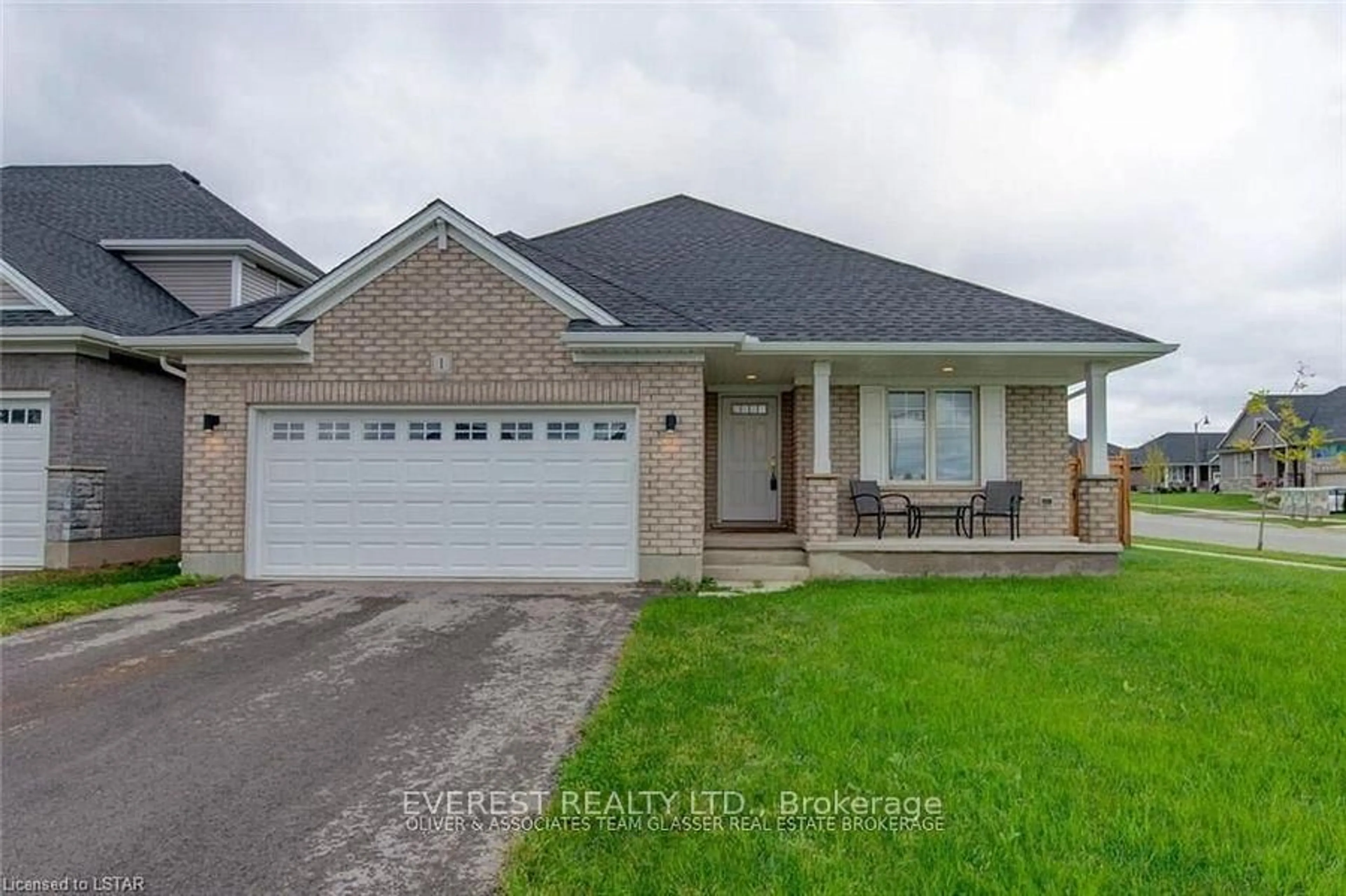 Home with brick exterior material, street for 1 MELROSE Crt, St. Thomas Ontario N5R 0J4