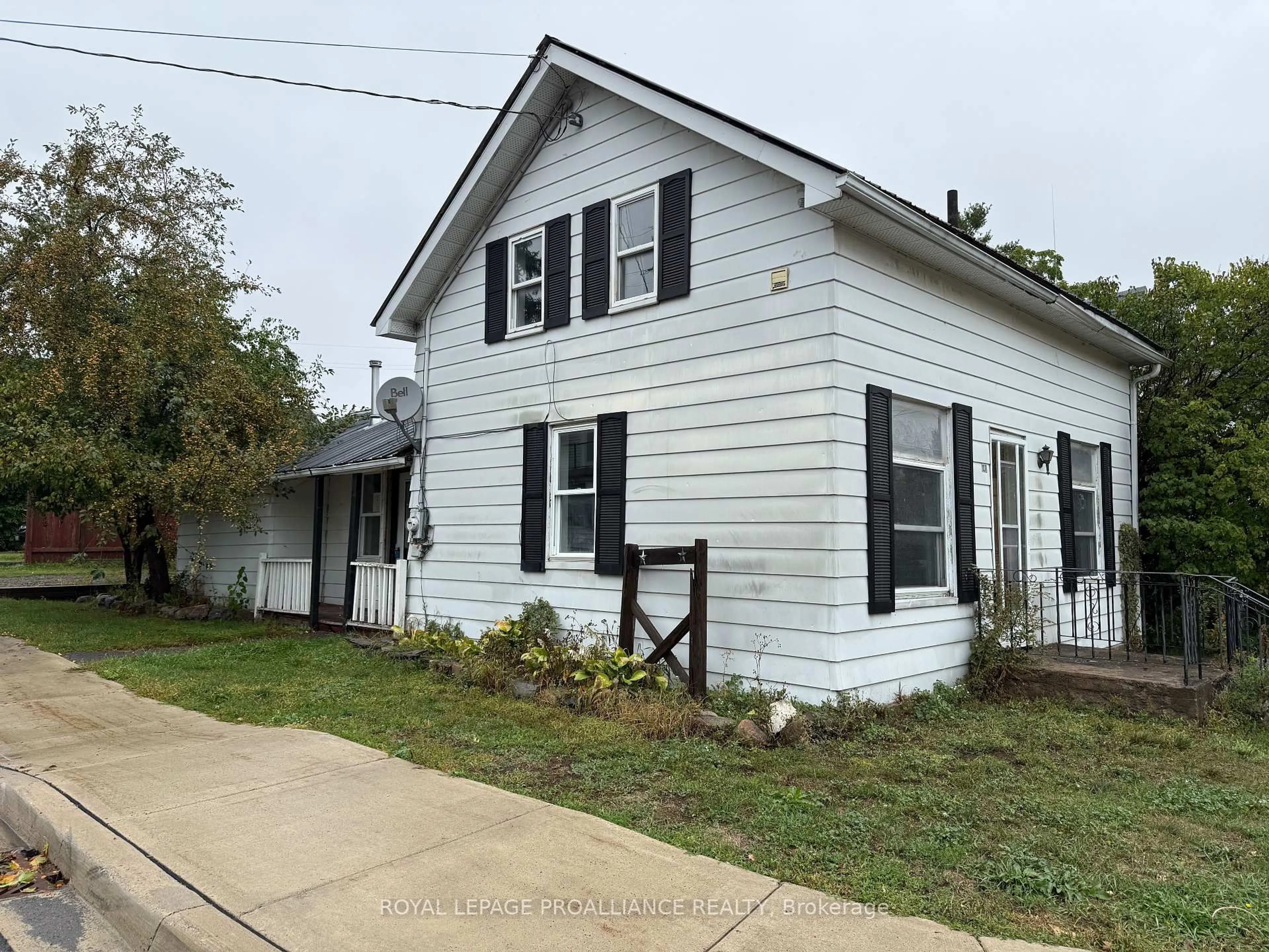 Home with vinyl exterior material, street for 27 Water St, Greater Napanee Ontario K7R 1V3