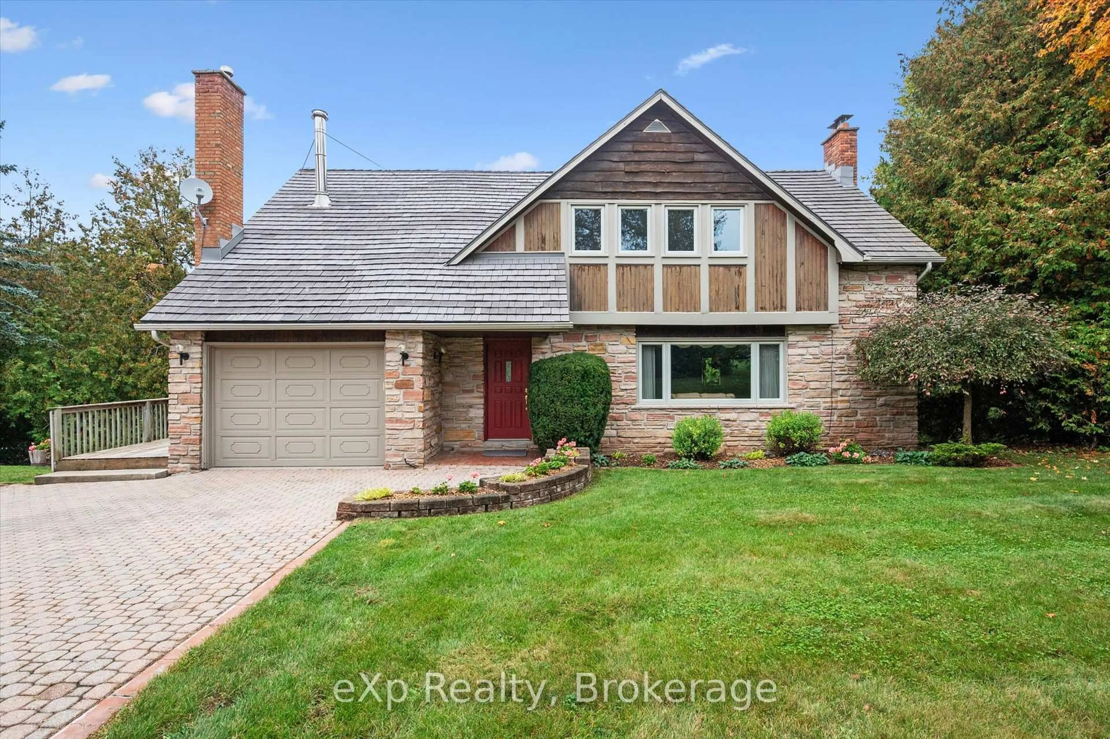 Home with brick exterior material, street for 32 Glenholm Dr, Guelph Ontario N1L 1C2