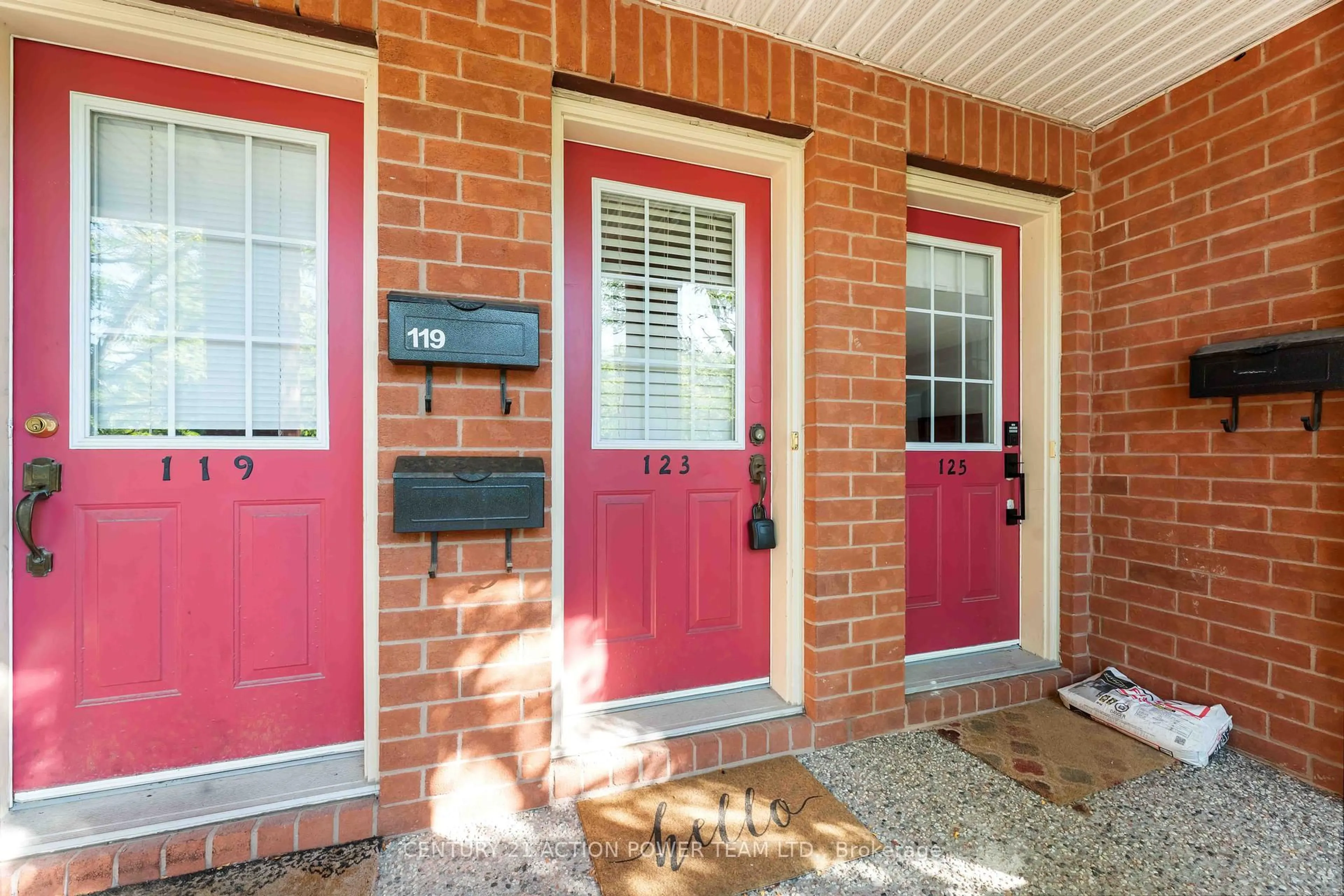 Home with brick exterior material, street for 123 Gatestone Private #13, Ottawa Ontario K1J 1K5