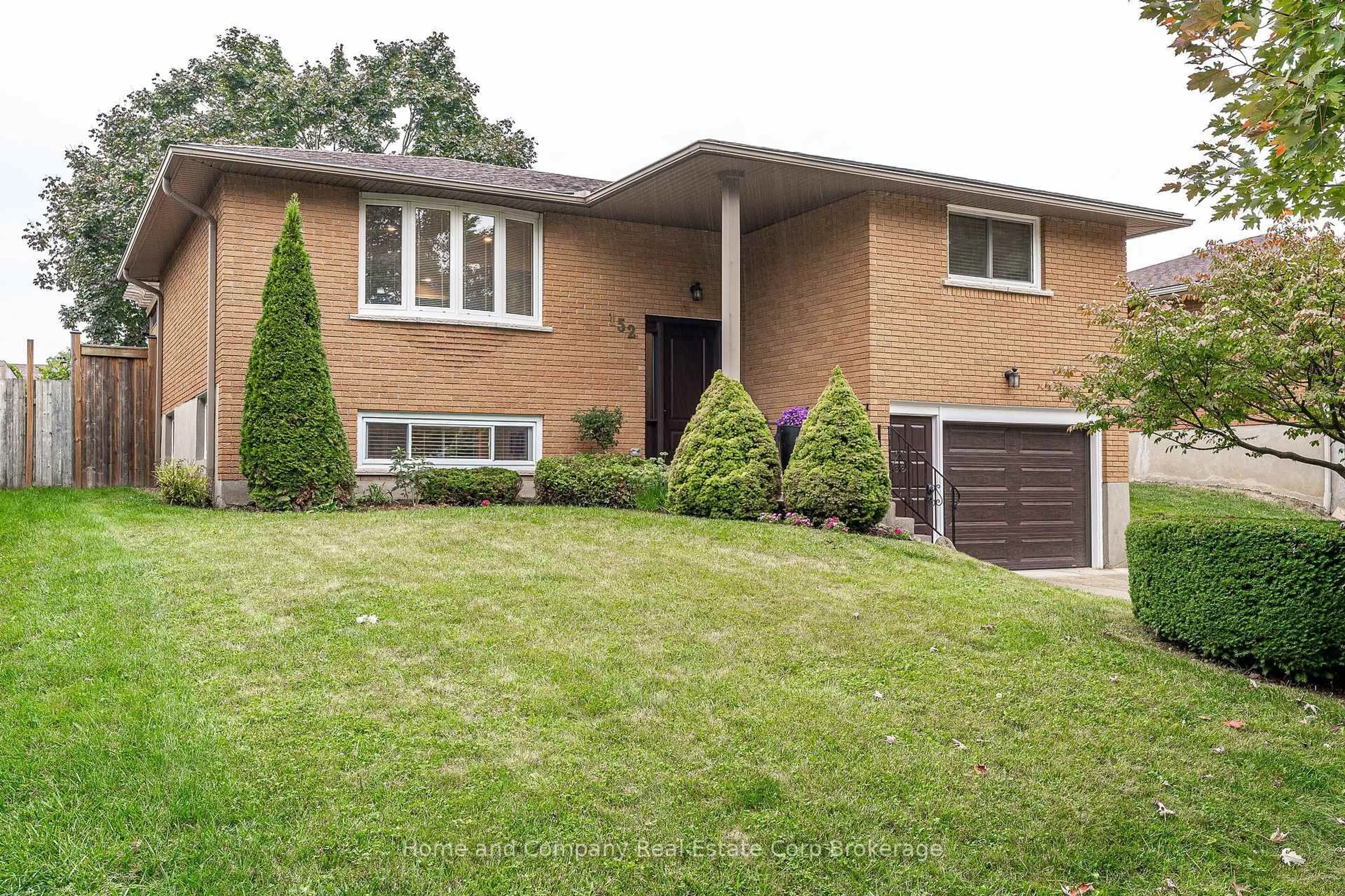 Home with brick exterior material, street for 152 Kemp Cres, Stratford Ontario N5A 5C4