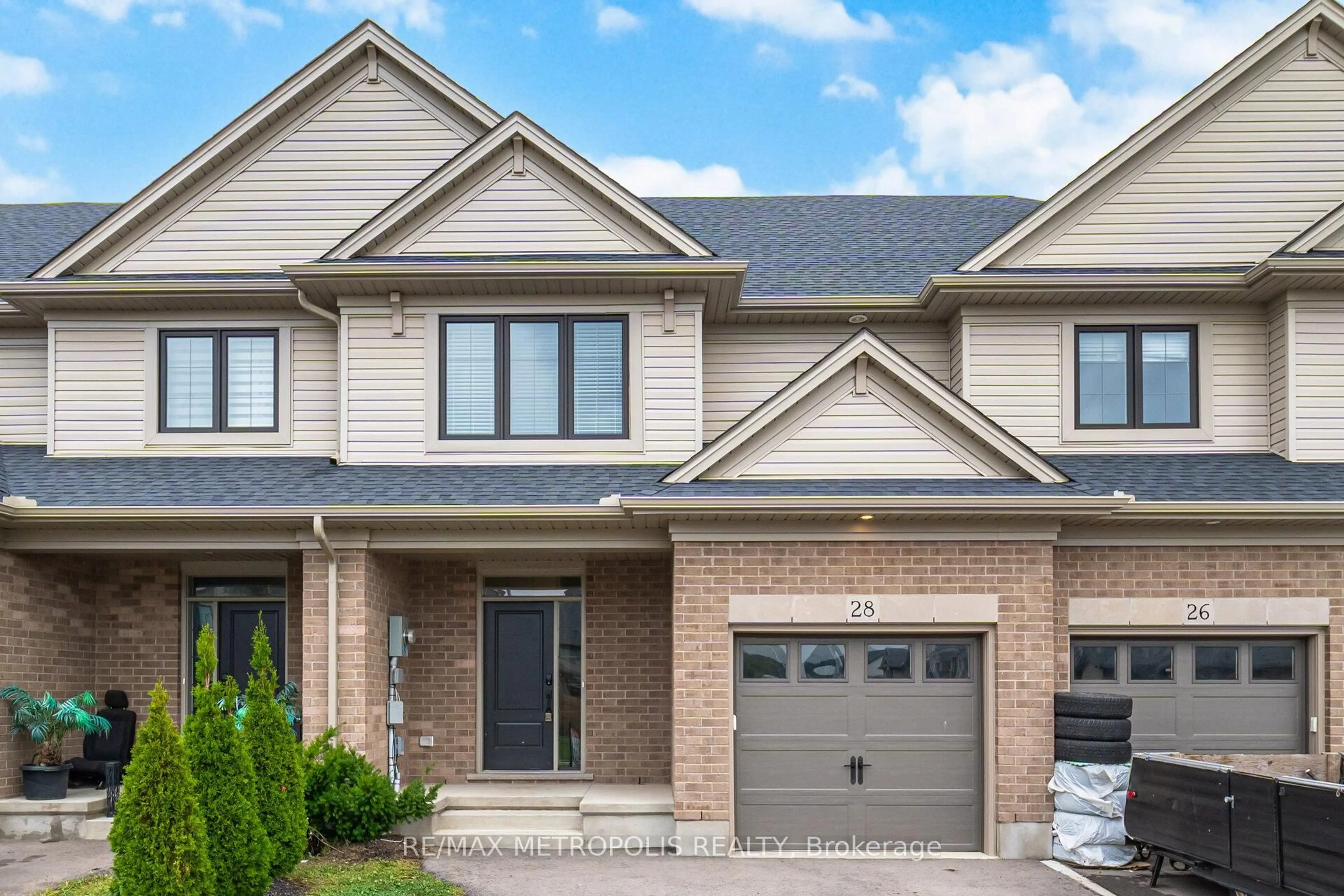 Home with brick exterior material, street for 28 Keba Cres, Tillsonburg Ontario N4G 0K7