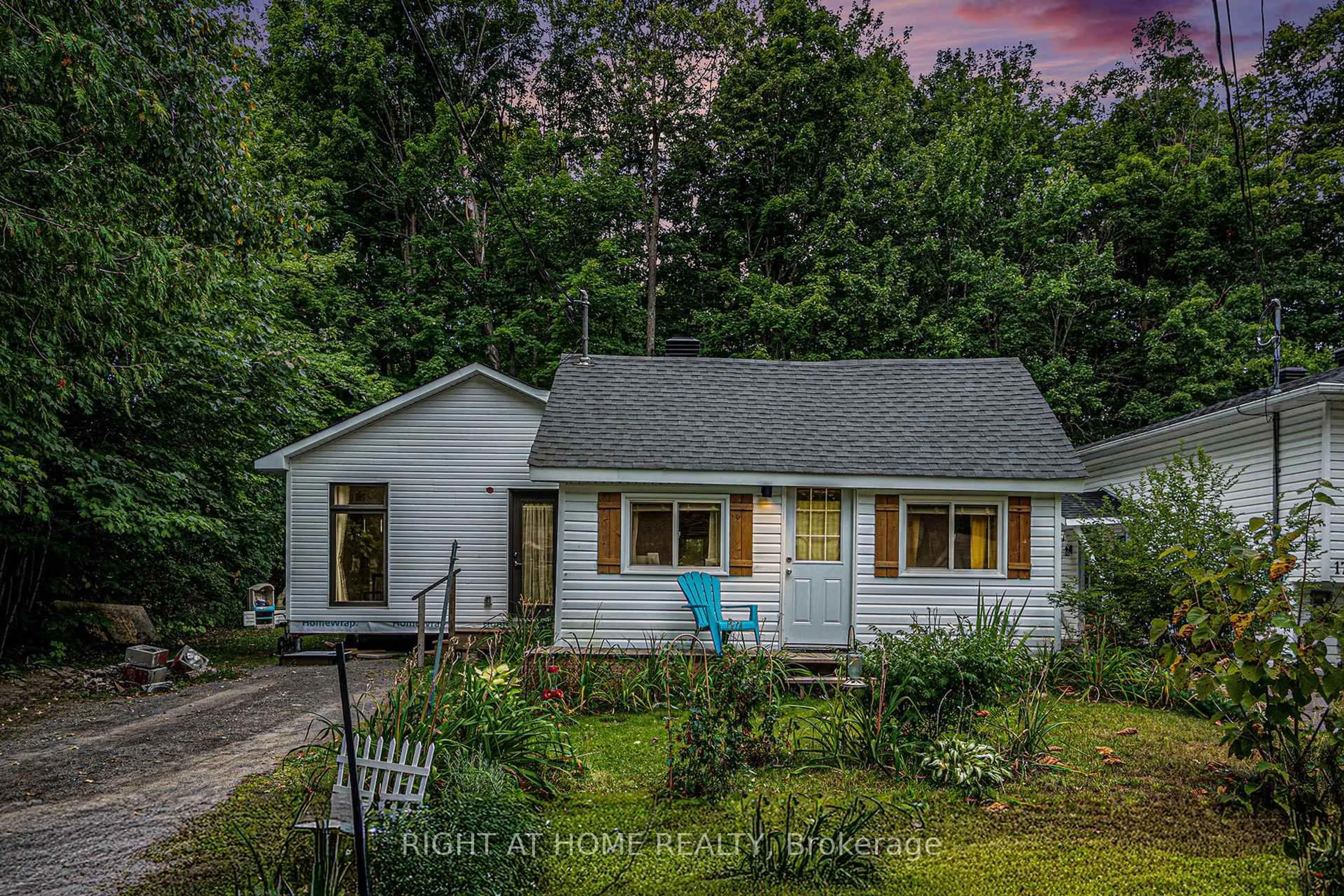 A pic from outside/outdoor area/front of a property/back of a property/a pic from drone, street for 15 Willis James Lane, Arnprior Ontario K7S 2A5