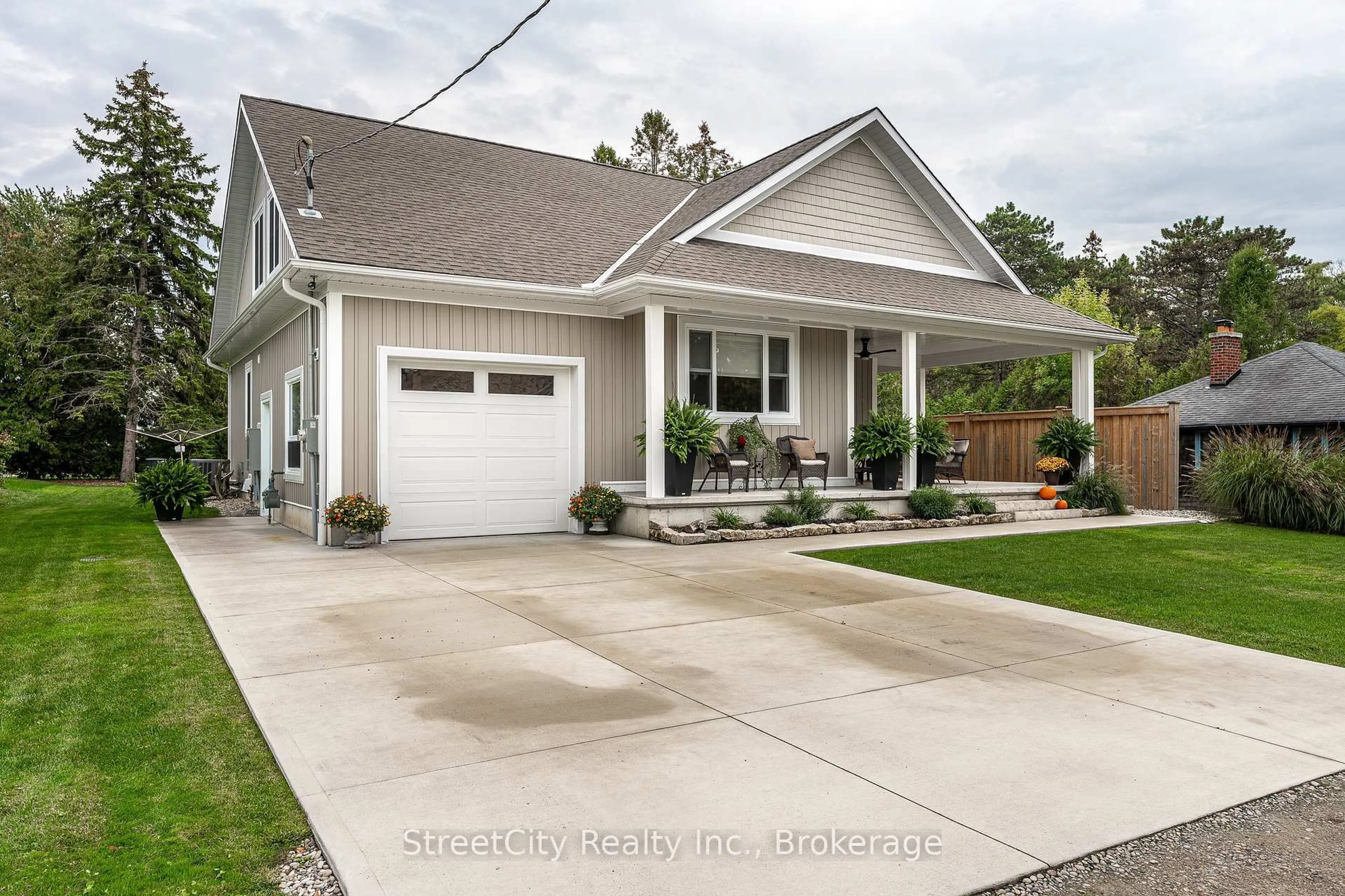 Home with vinyl exterior material, street for 71214 Anne St, Bluewater Ontario N0M 1N0